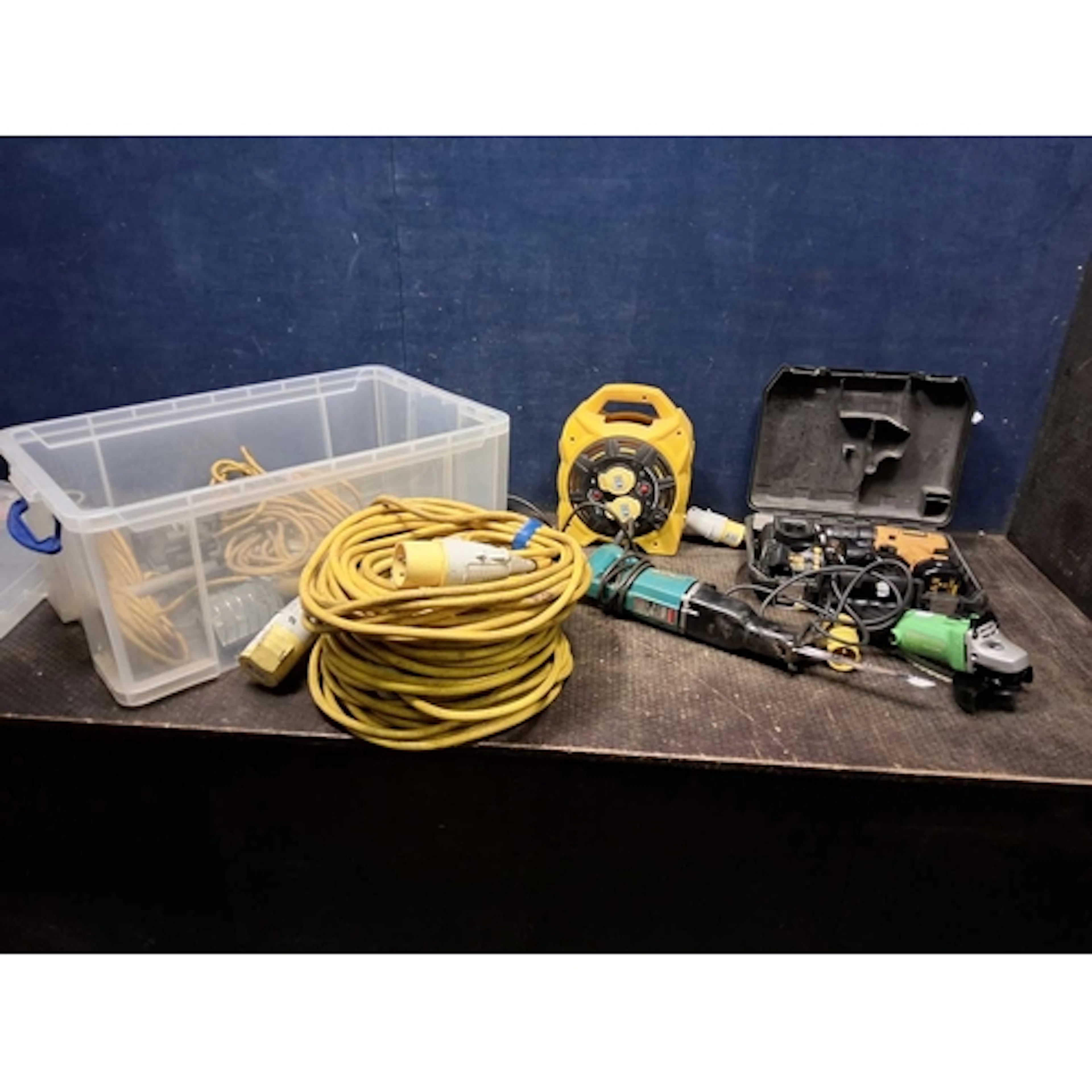 A COLLECTION OF MOSTLY 110V TOOLS AND CABLING including a Hi...