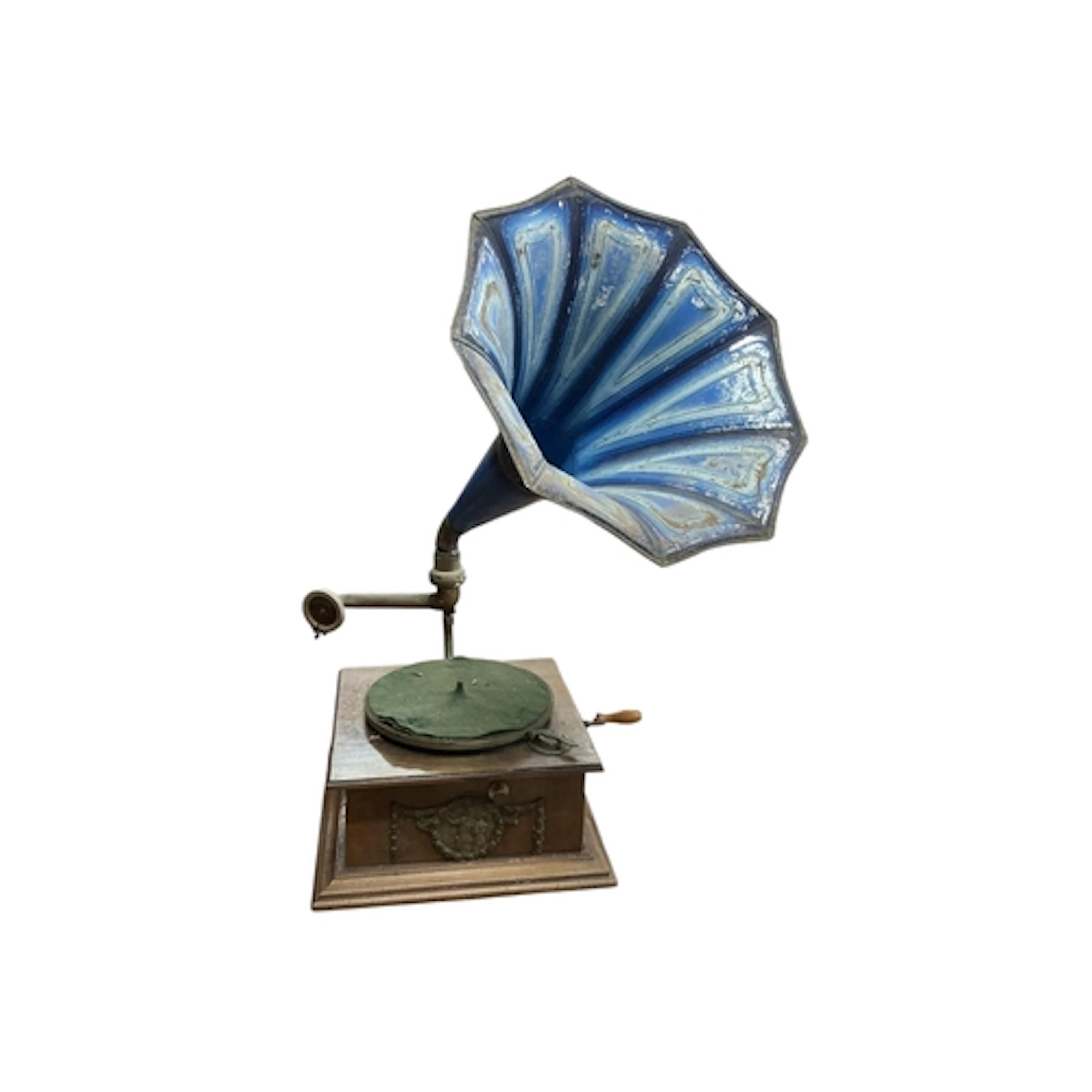 An early 20th century gramophone, height 72cm