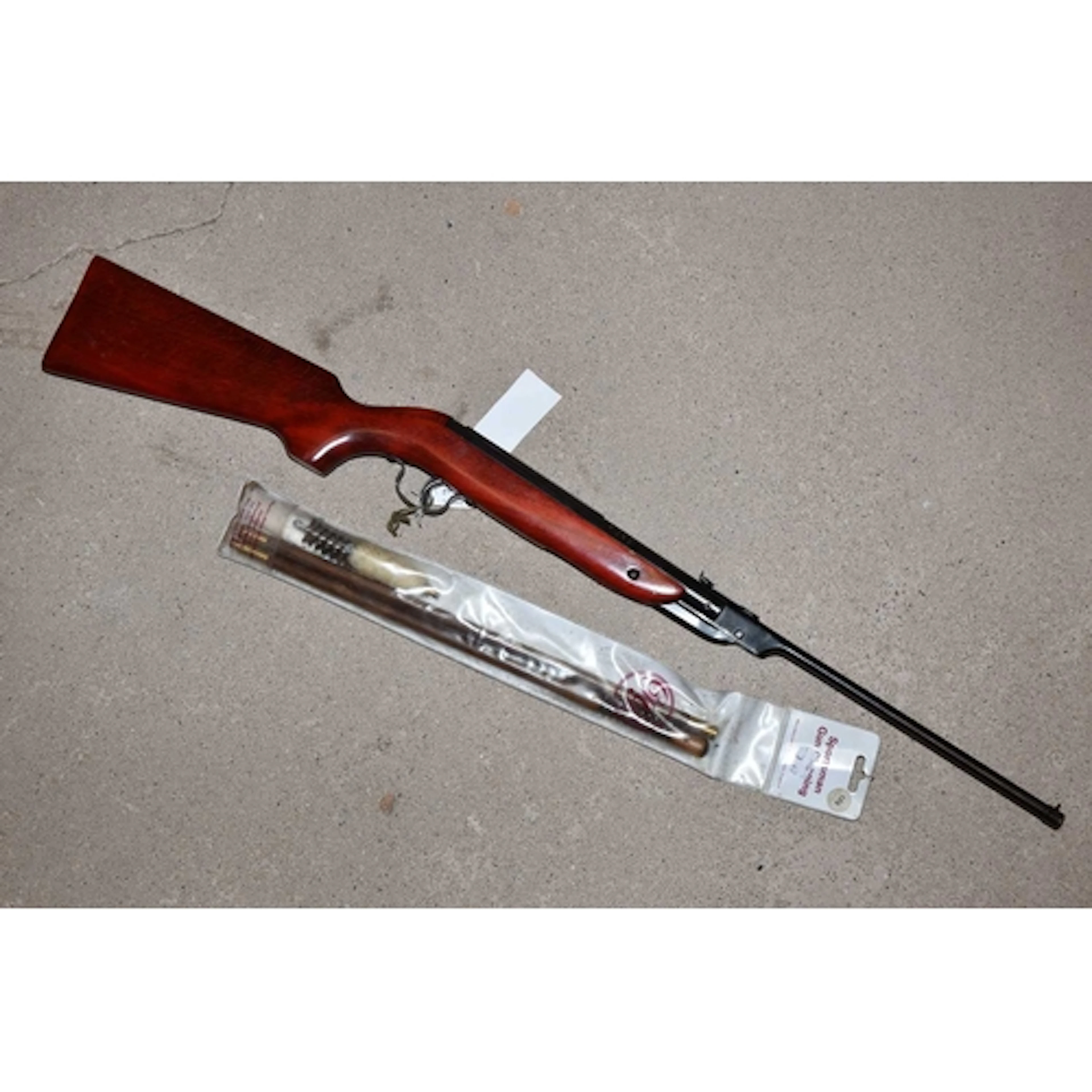 A WEBLEY & SCOTT JAGUAR .177 BREAK BARREL AIR RIFLE, no ...