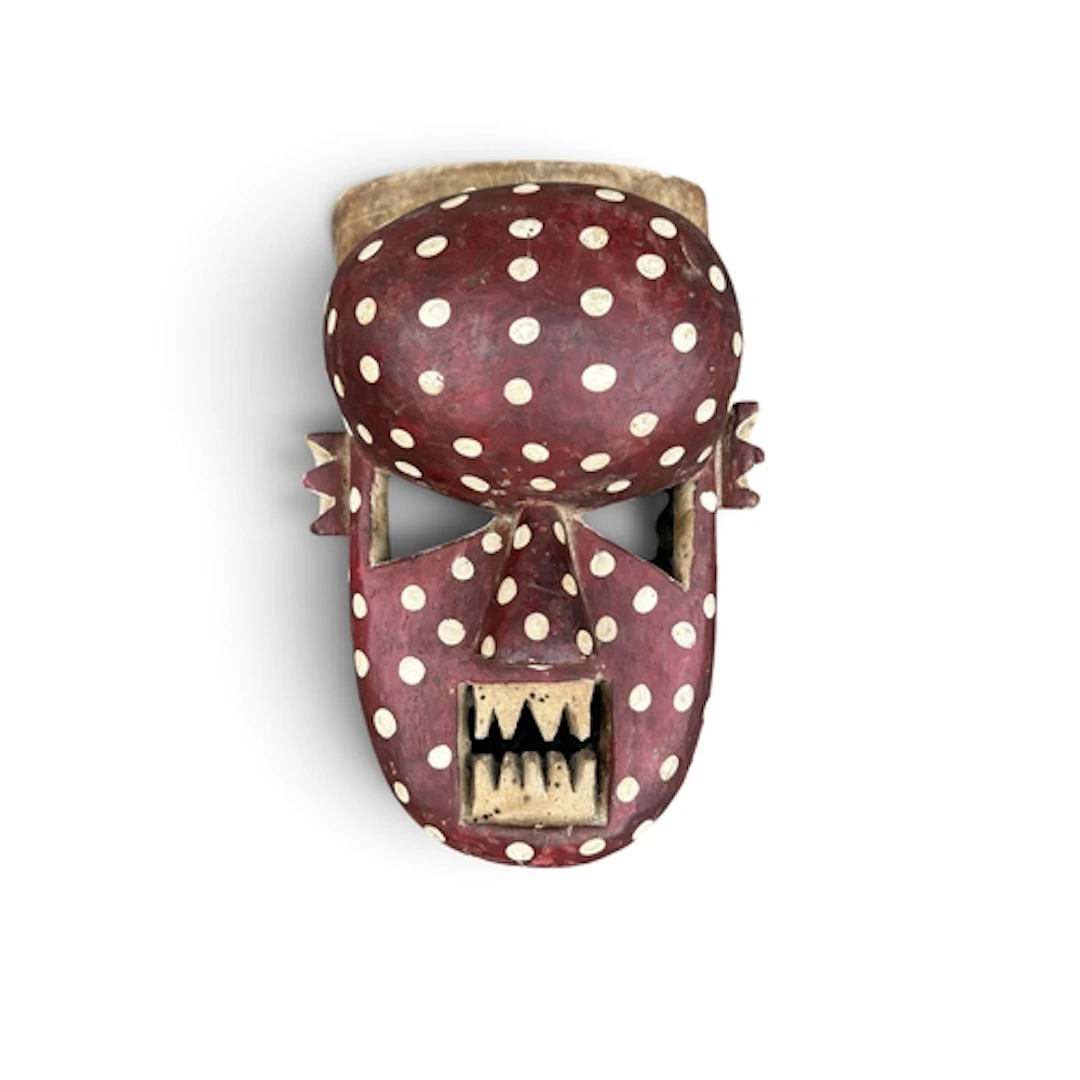 A SALAMPASA MASK FROM THE CONGO 36cm L