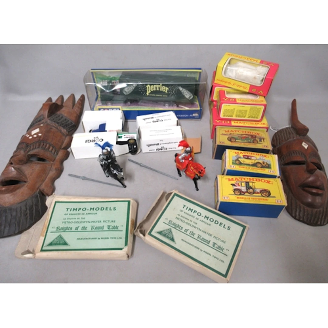 Quantity of boxed Matchbox models of Yesteryear, two boxed s...