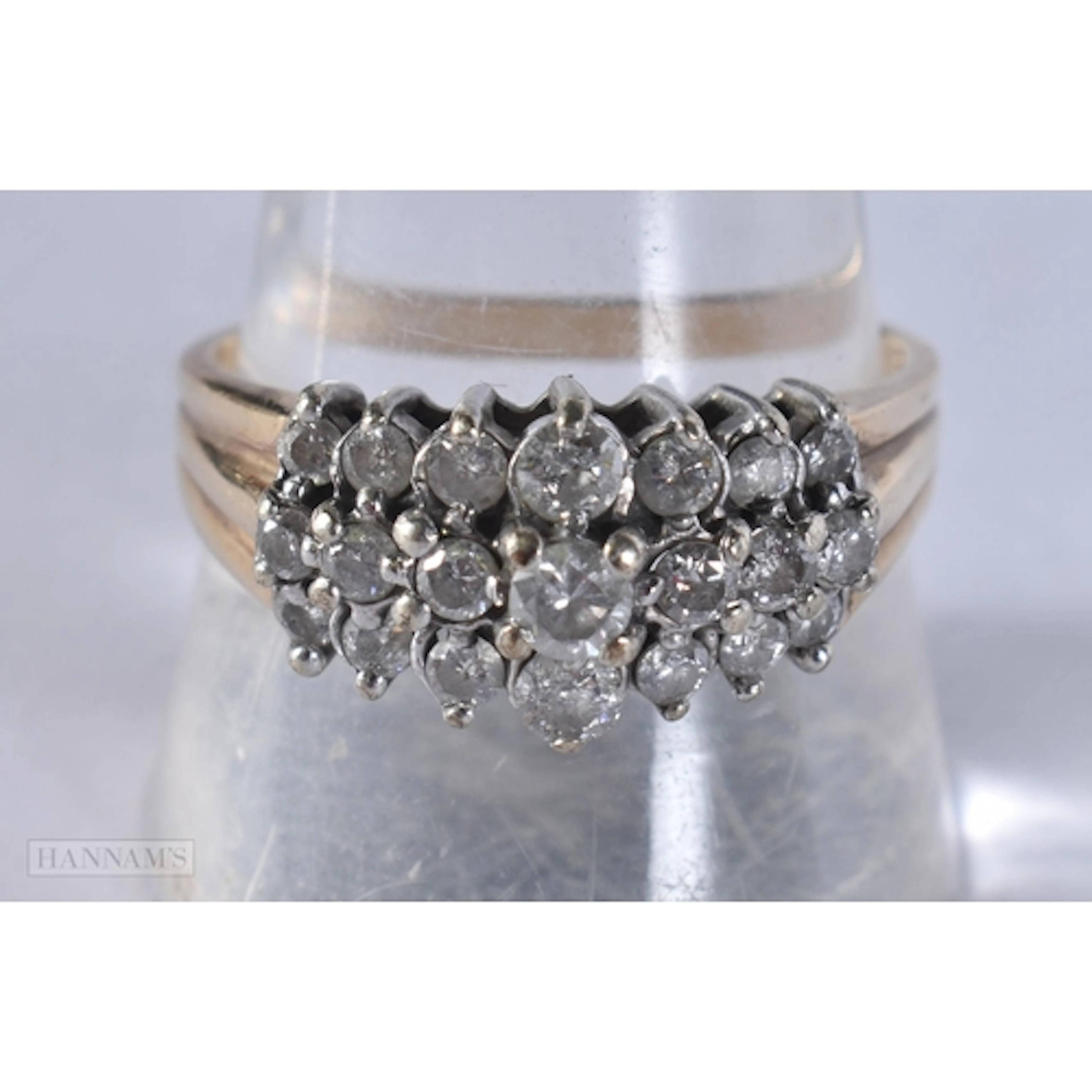 9ct gold vintage diamond trilogy ring. Size U/V, (4.3g)