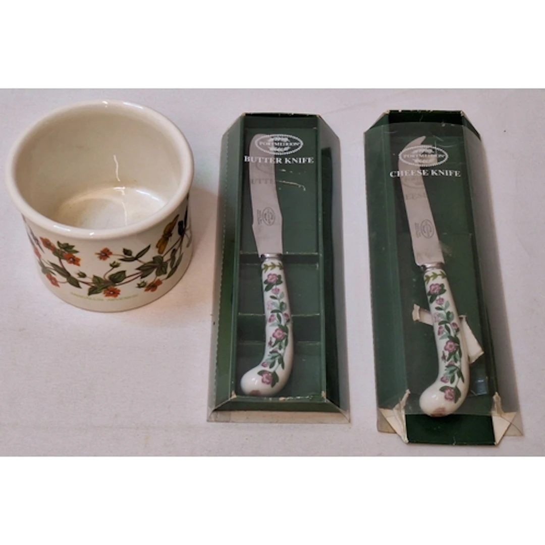 Portmeirion Pottery Small Planter, boxed cheese knife & butt...