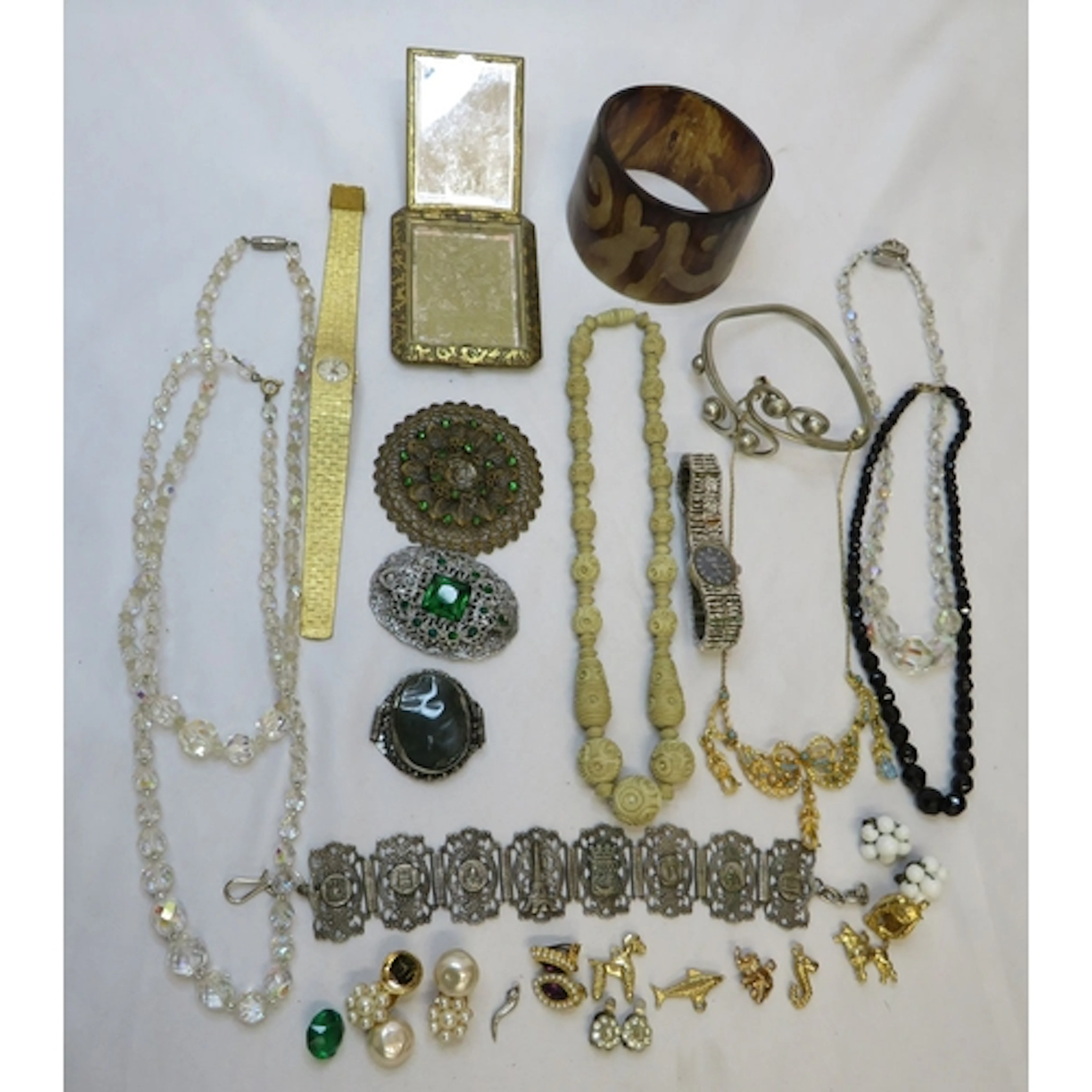 Vintage Jewellery incl. large shield shaped filigree early C...