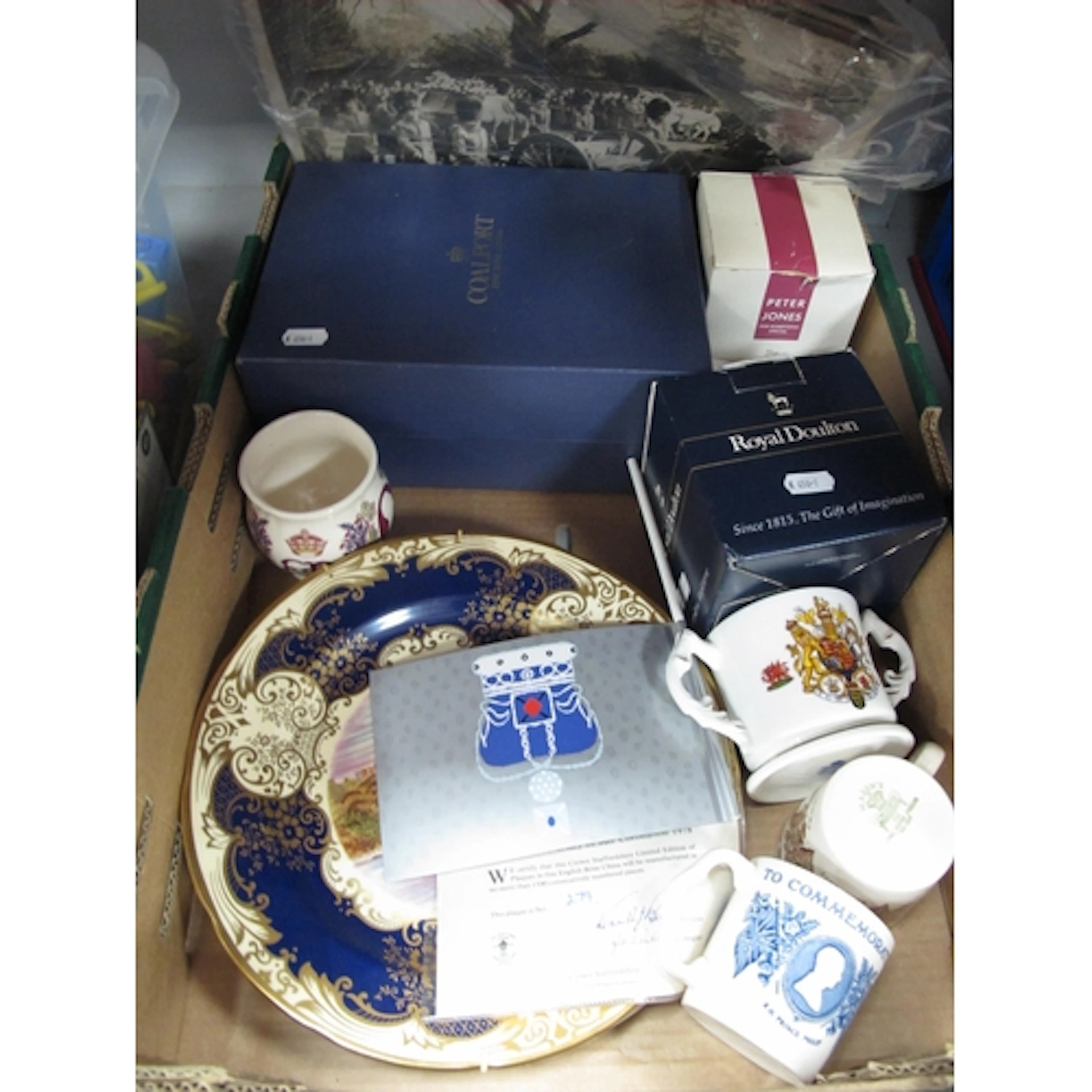 Royal Memorabilia, including a collection of 1910s-1950s Roy...