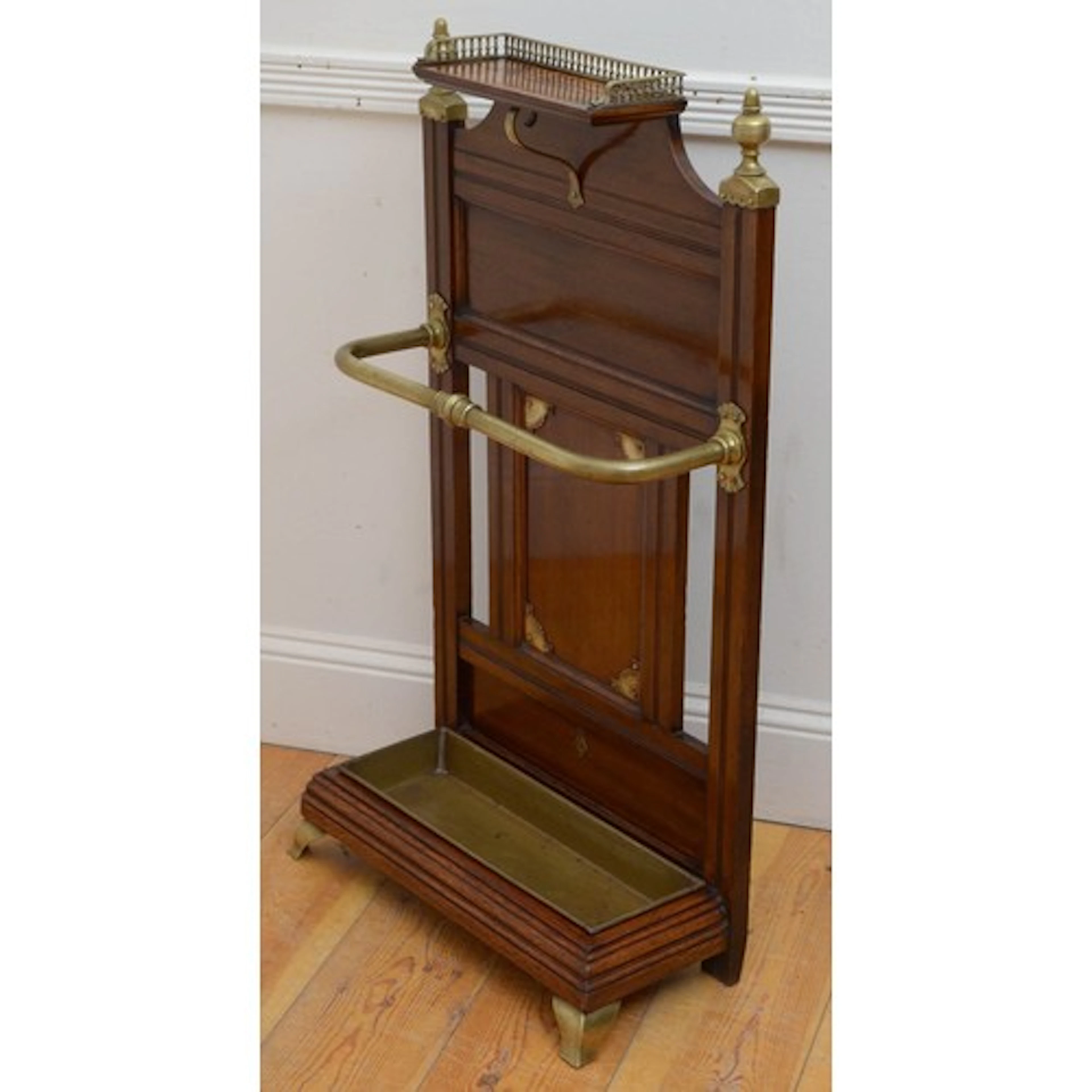 Stylish Victorian, oak umbrella stand in the manner of James...