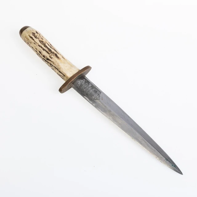 STAG HORN DAGGER BY WILKINSON SWORD. Stag horn dagger by Wil...
