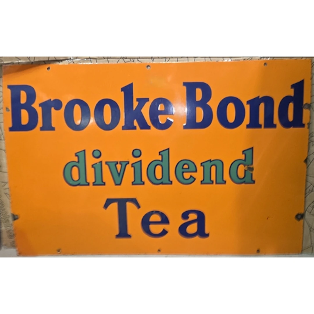 Advertising: Brooke Bond dividend Tea; orange, blue and gre...