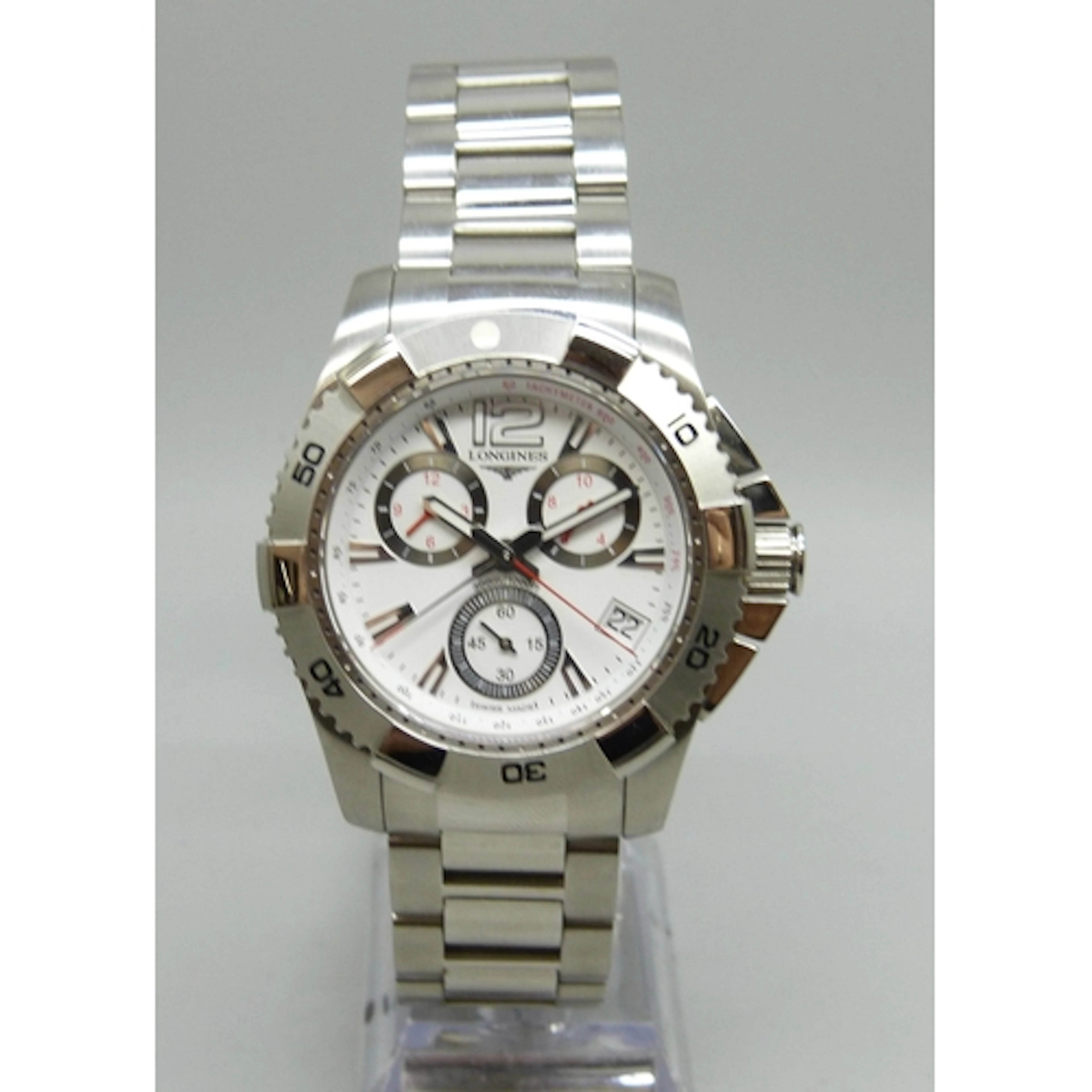 A Longines Hydro Conquest chronograph wristwatch, 45mm inclu...
