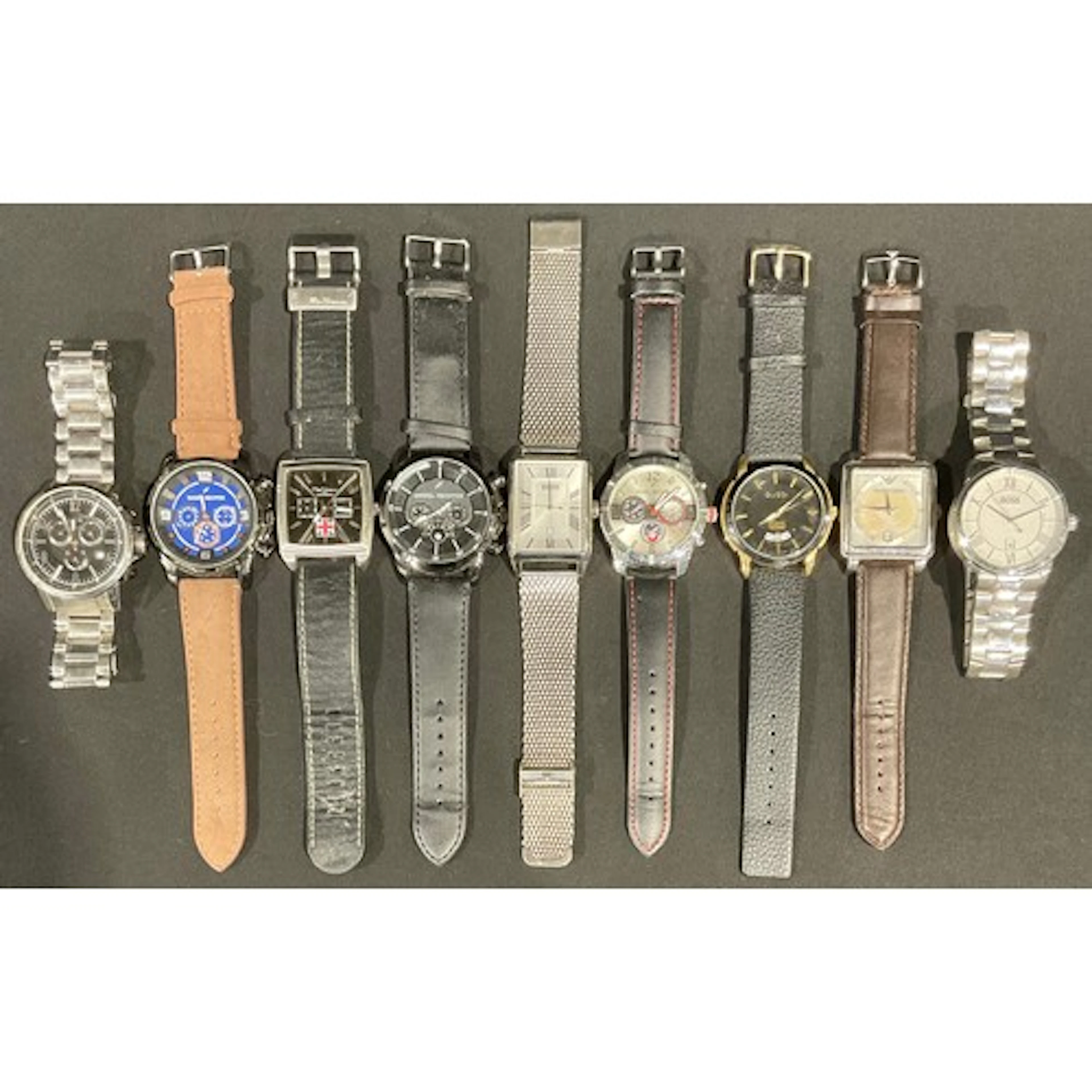 Watches - Gucci Gold tone case, with black dial men's watch;...