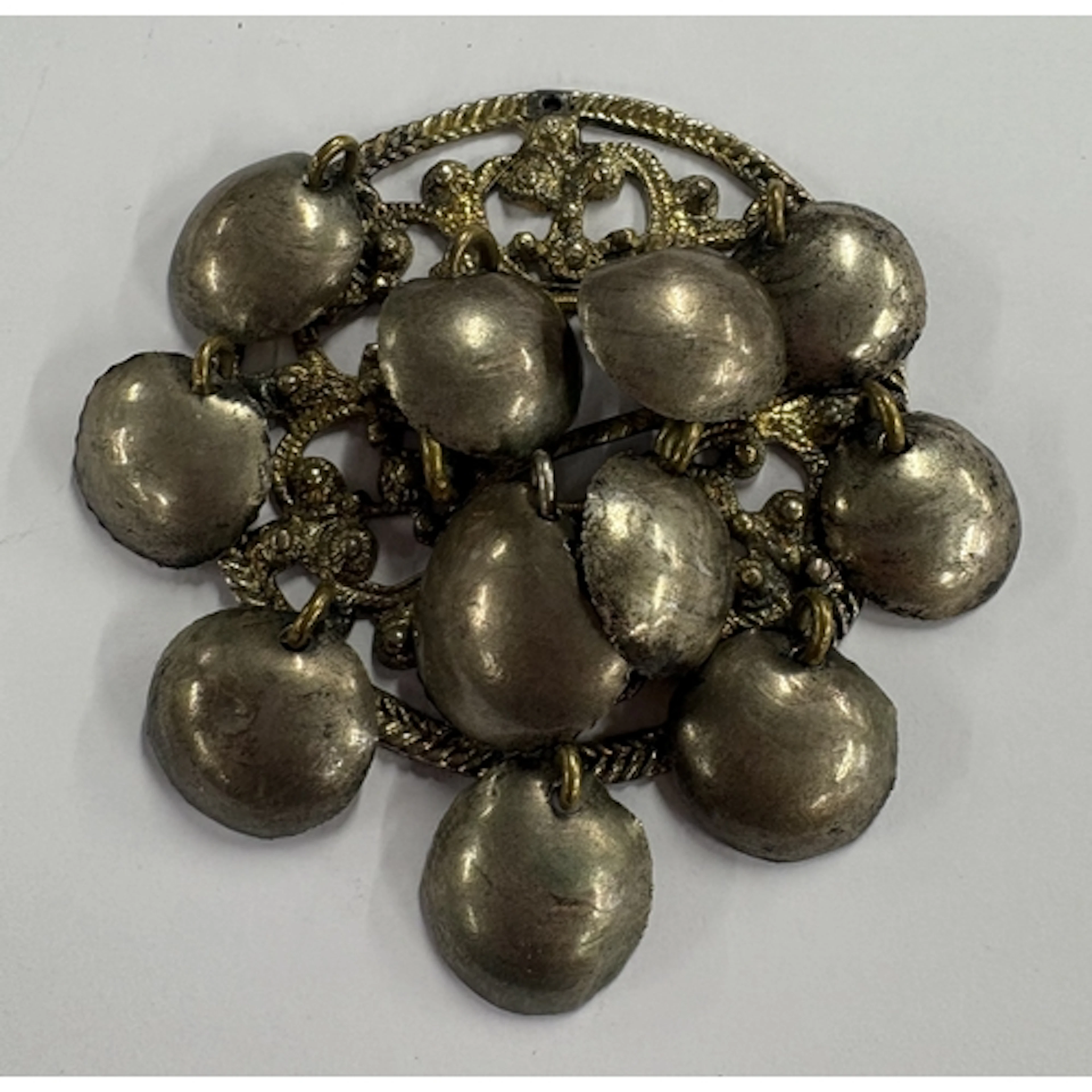An Antique Norwegian silver brooch. Approx. 46 grams. Est. £...