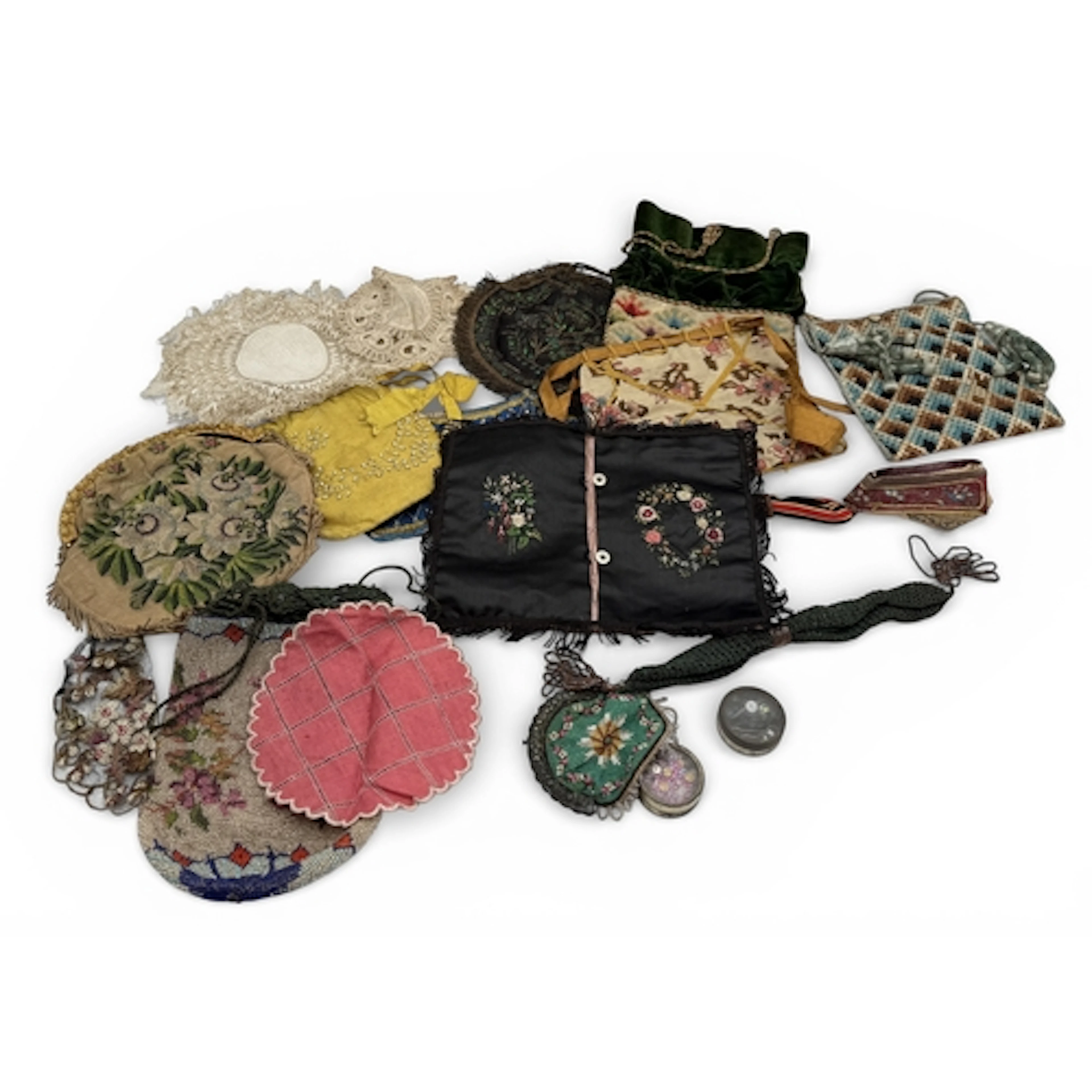 ANTIQUE TEXTILES TO INCLUDE VICTORIAN PURSES, CHINESE CHILDR...