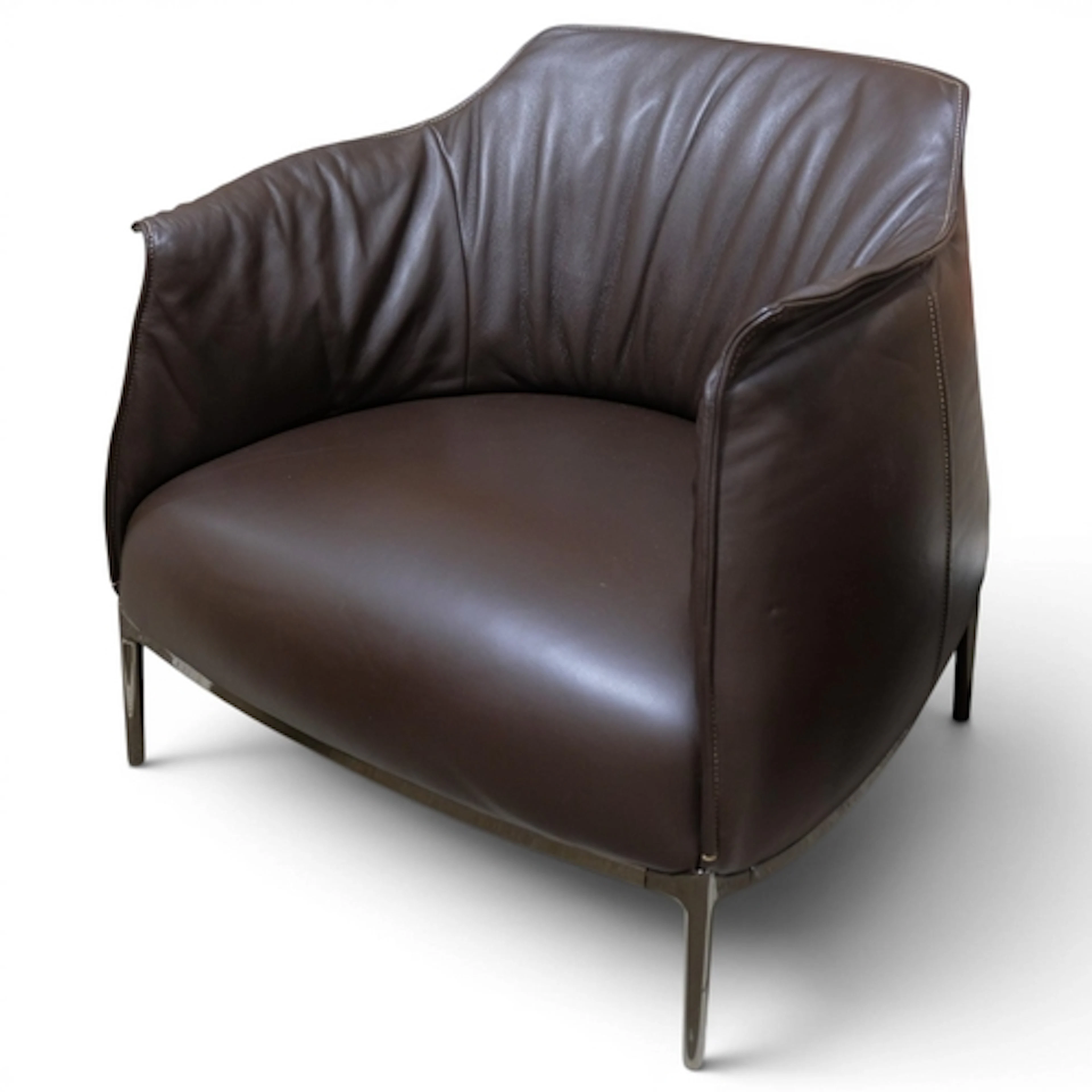Poltrona Frau, a high end contemporary design Archibald loun...