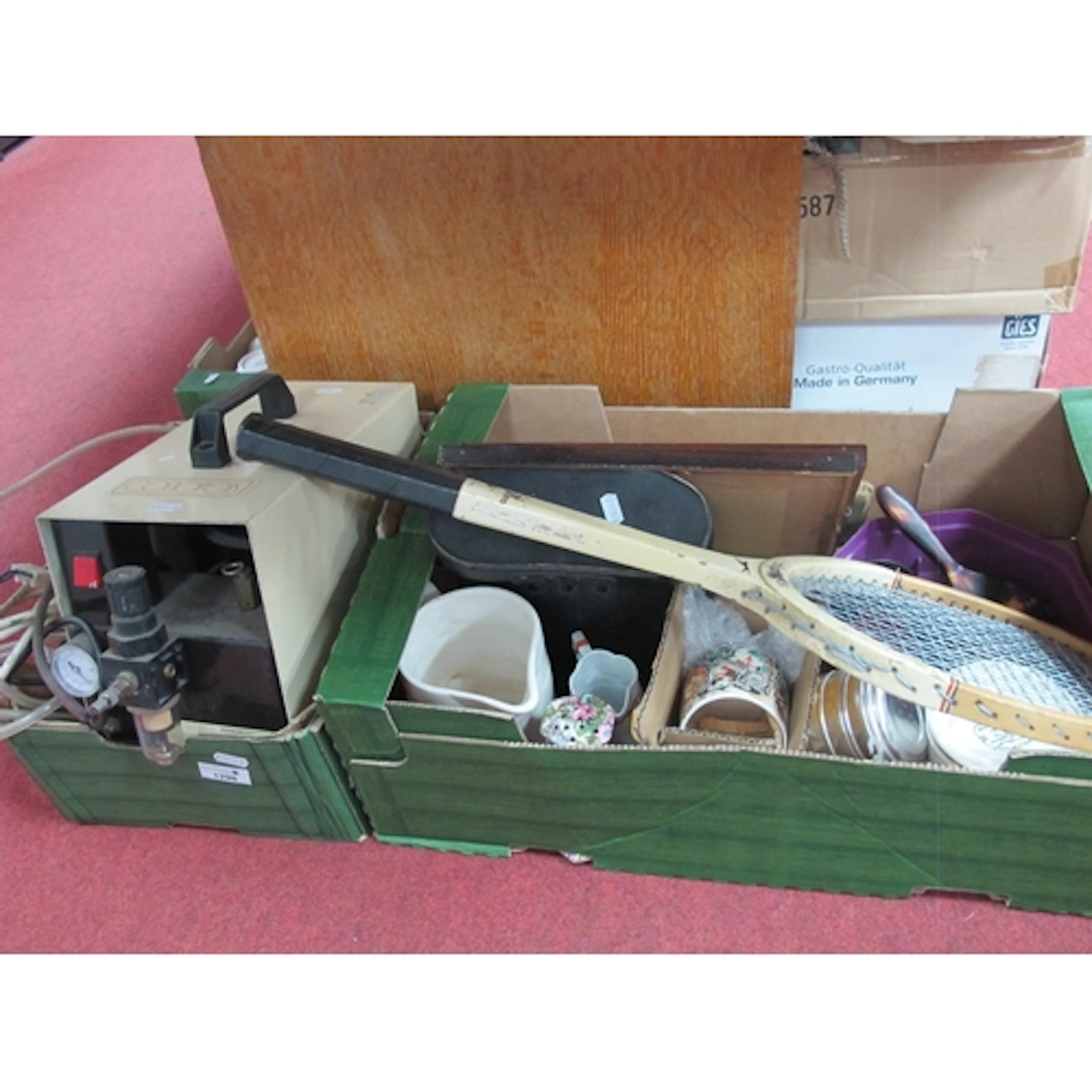 Collectables, including Conopois Instruments Ltd airbrush co...
