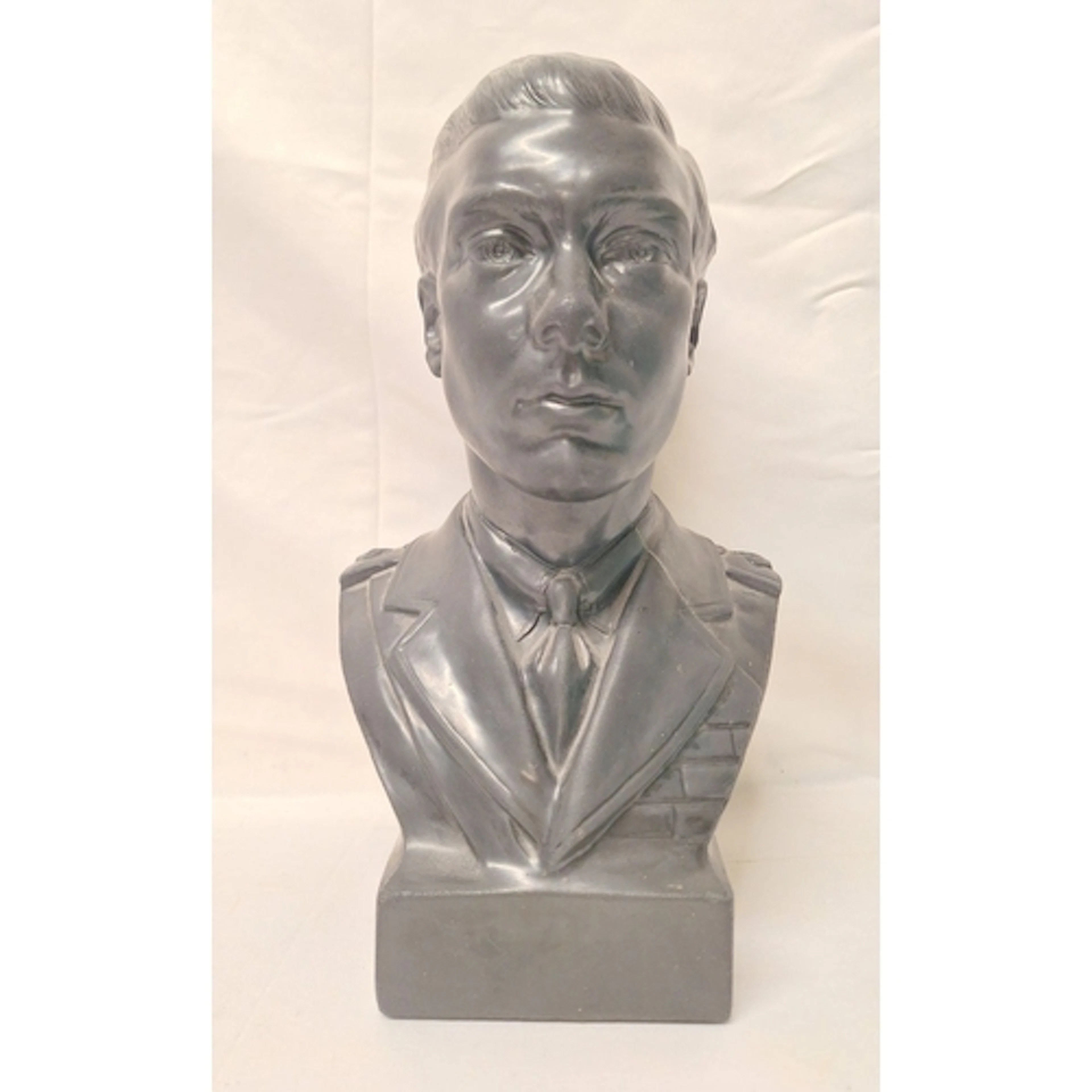Black Ceramic Bust Edward VIII approx. 30cm H