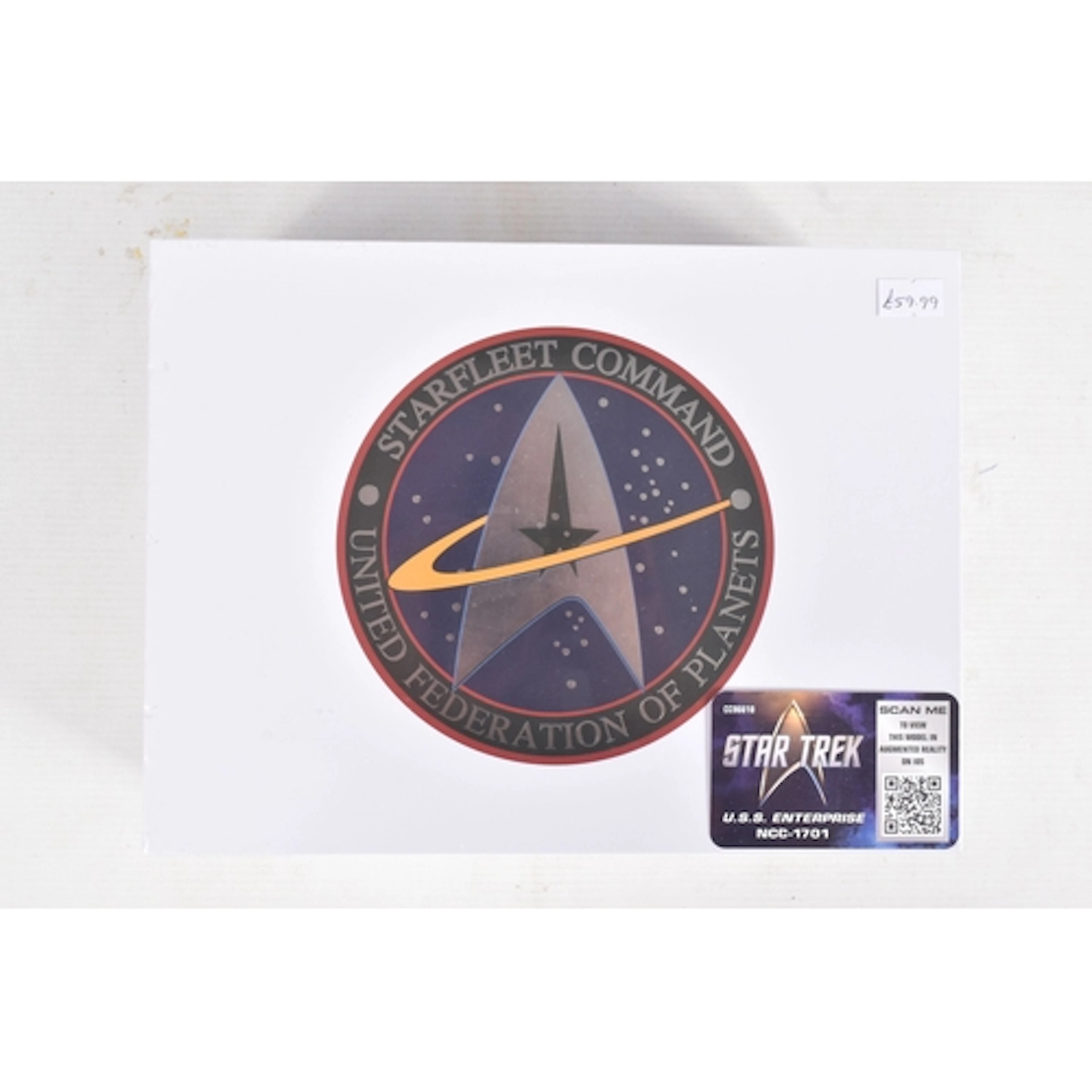 A BOXED CORGI CLASSICS STAR TREK U.S.S. ENTERPRISE NCC-1701,...