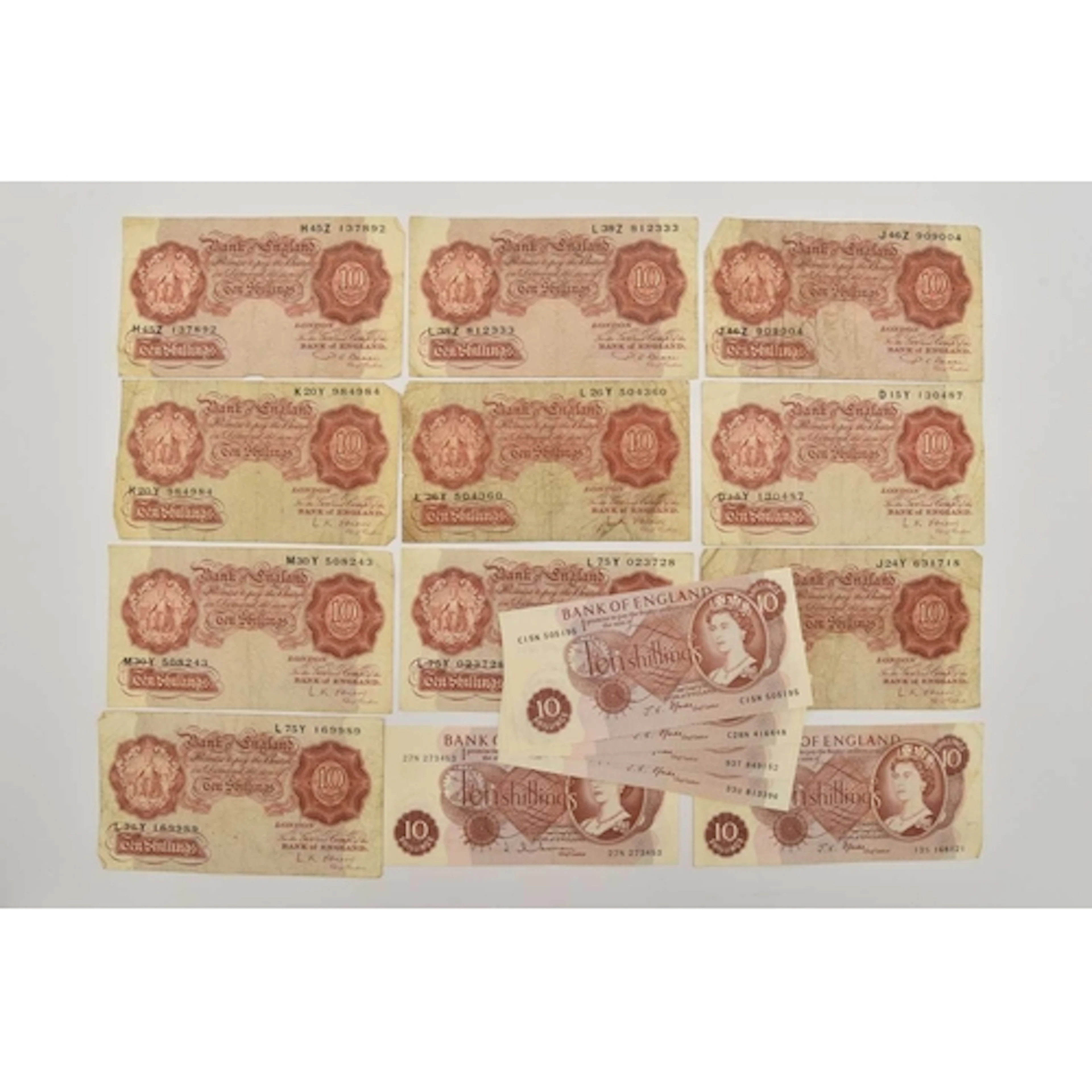 Banknotes. 16 x Ten Shilling notes. 3 x Beale prefix H45Z J4...