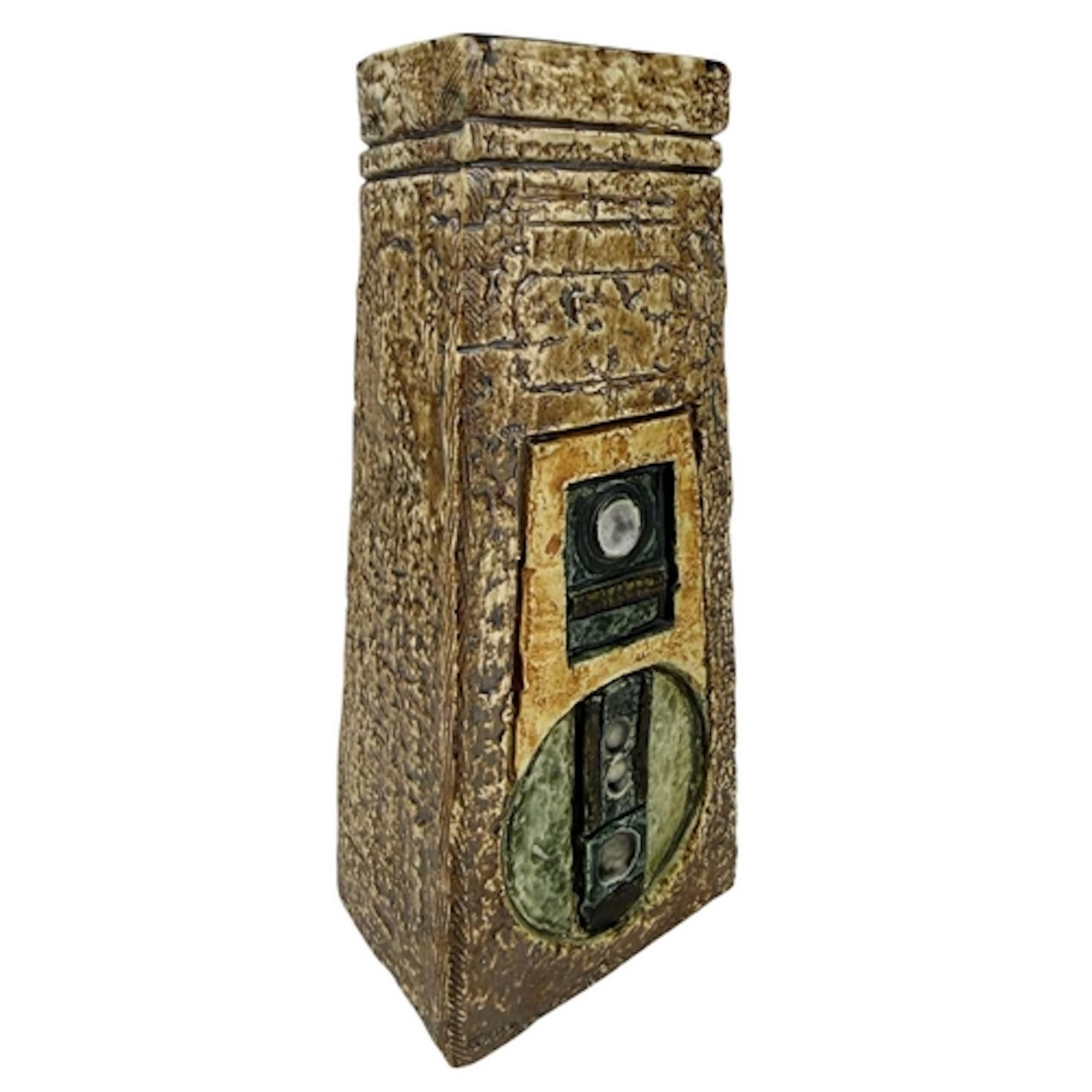 Alison Brigden for Troika Pottery - A 20th century Cornish c...