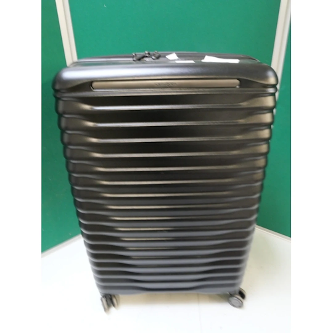 A Samsonite Element 2 piece hardside suitcase set , original...