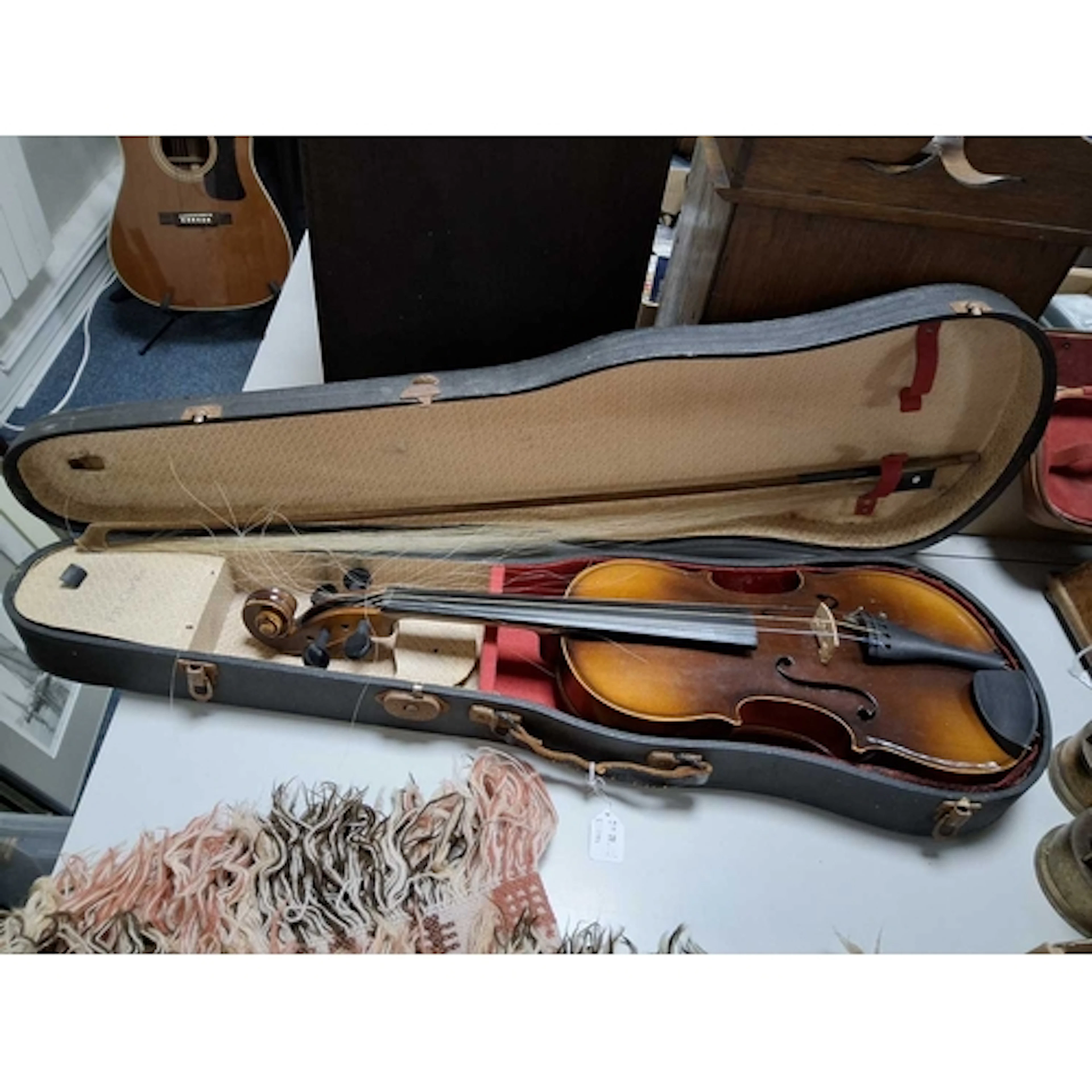 VINTAGE 4/4 VIOLIN 'ANTONIUS STRADIVARIUS' COPY WITH HARD CA...