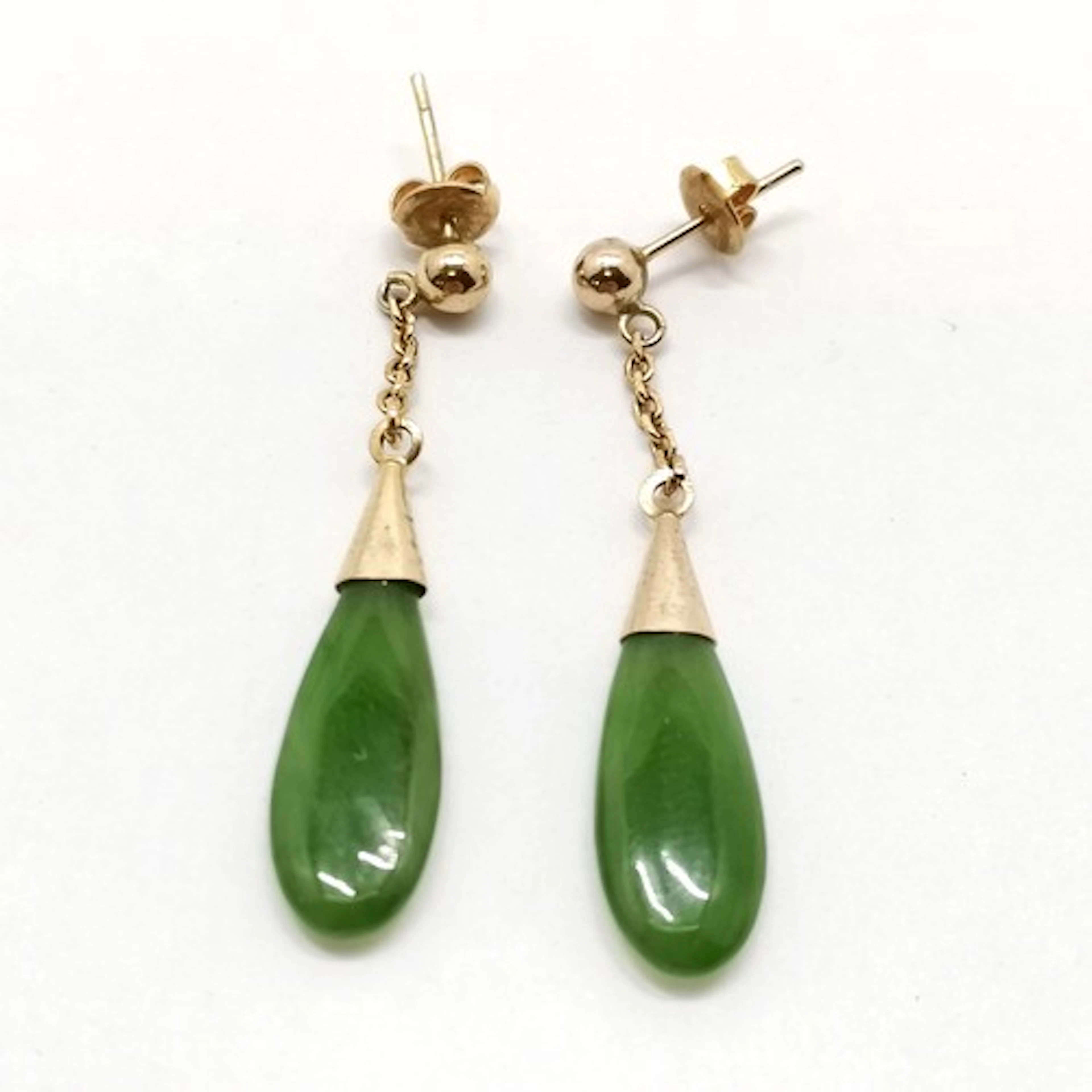 Pair of nephrite jade 3.5cm drop earrings
