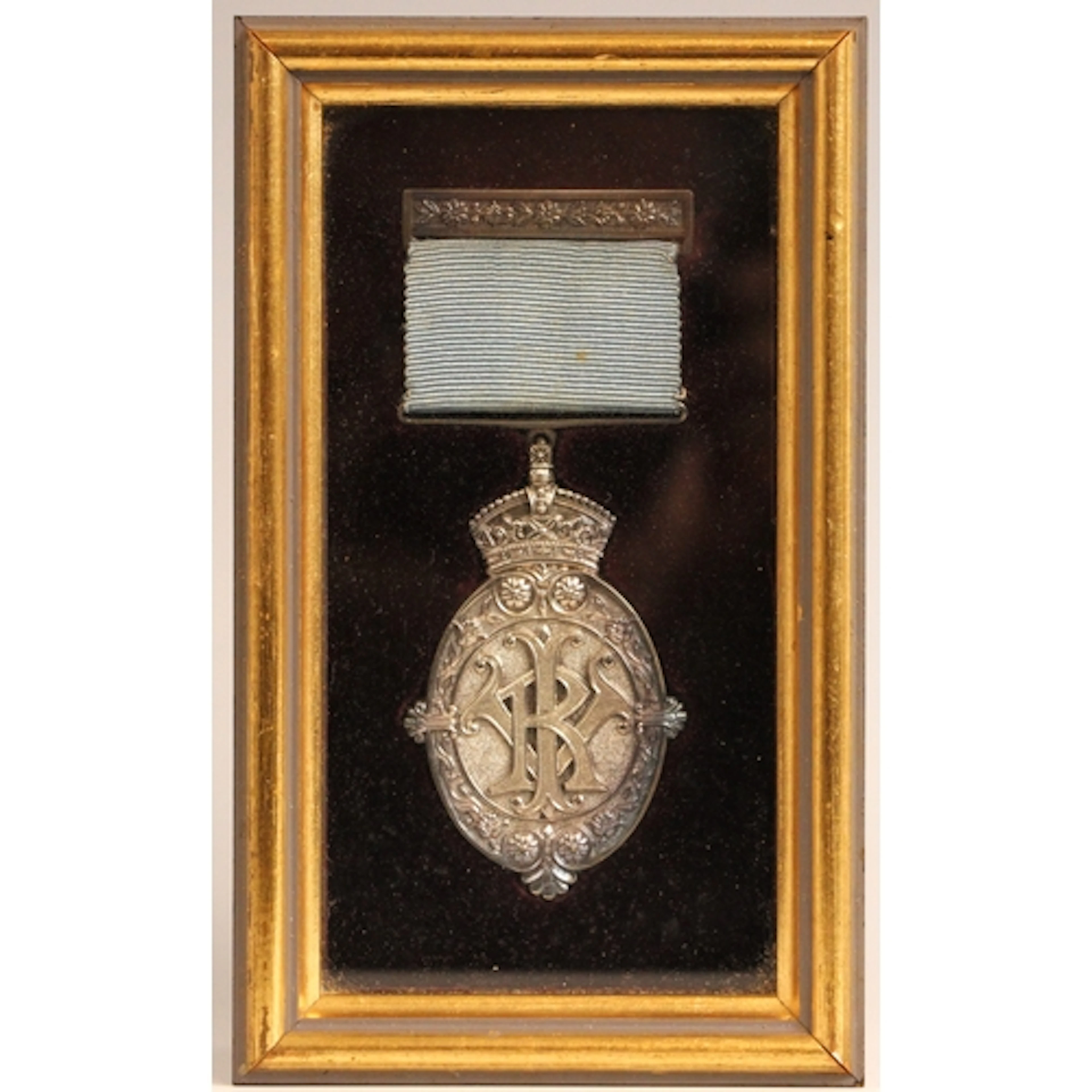 A British India Victoria Kaisar-i-Hind Medal for Public Serv...