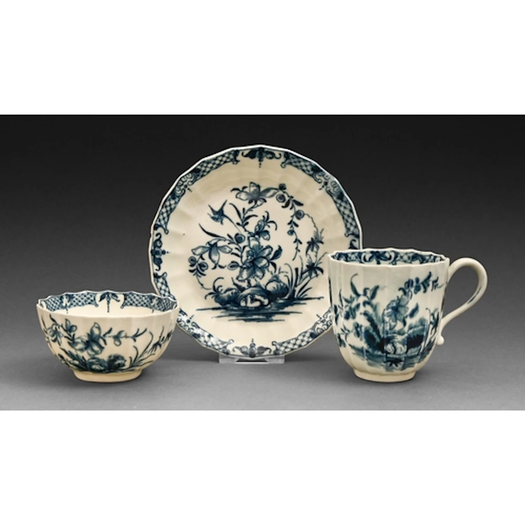 A Worcester blue and white fluted trio, c1760-1780, painted ...