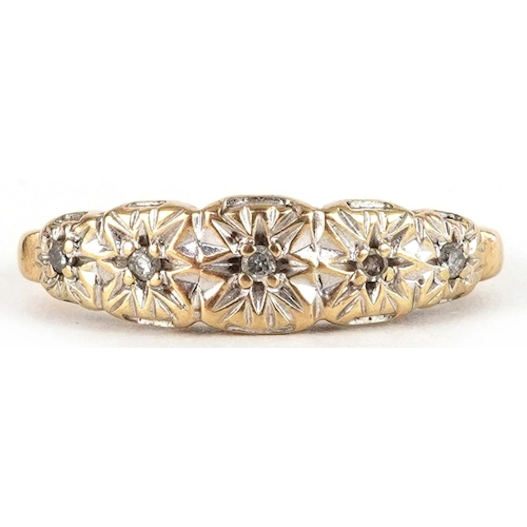 9ct gold diamond five stone ring, size K, 1.7g.