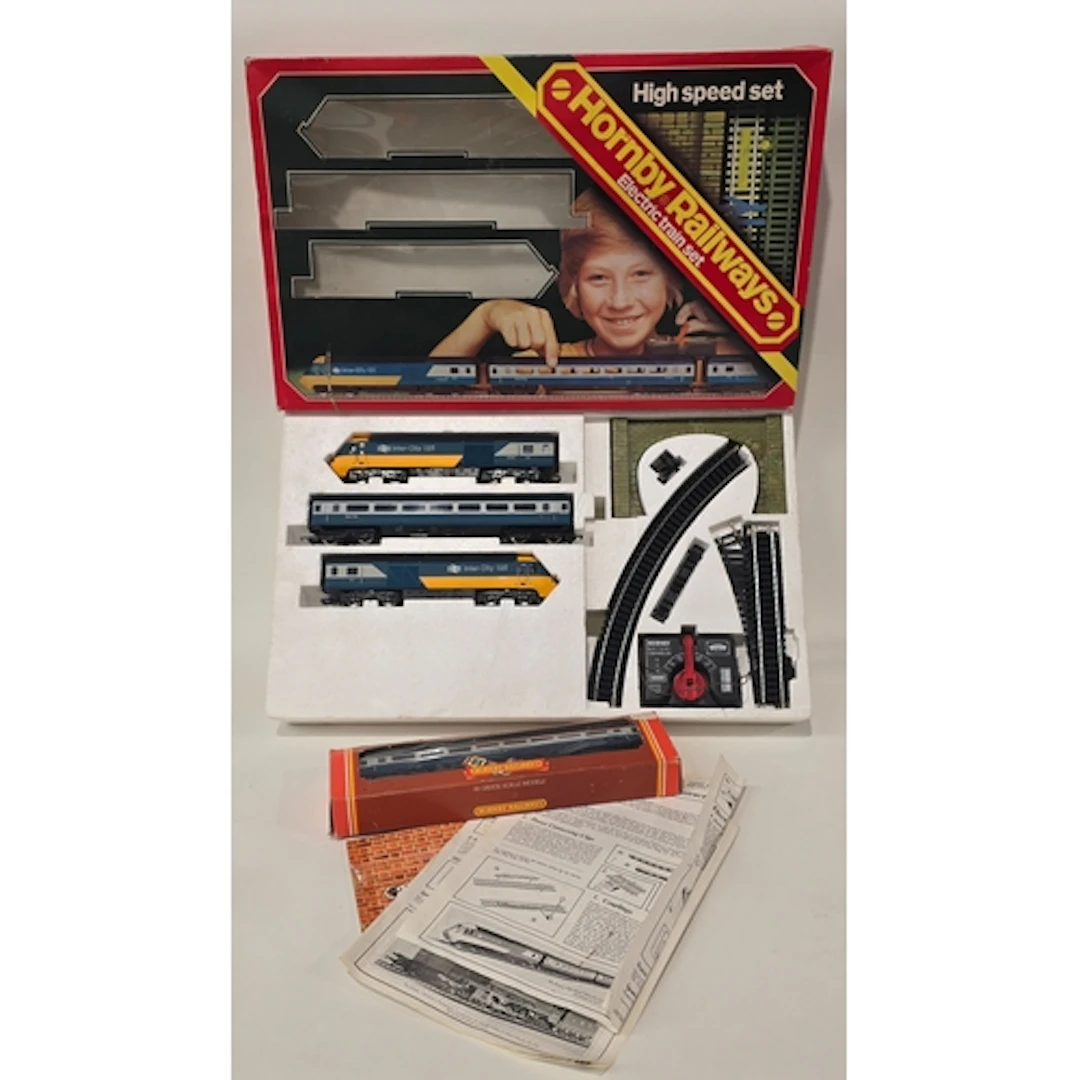 Hornby OO Gauge vintage boxed R685 High Speed Rail set toget...