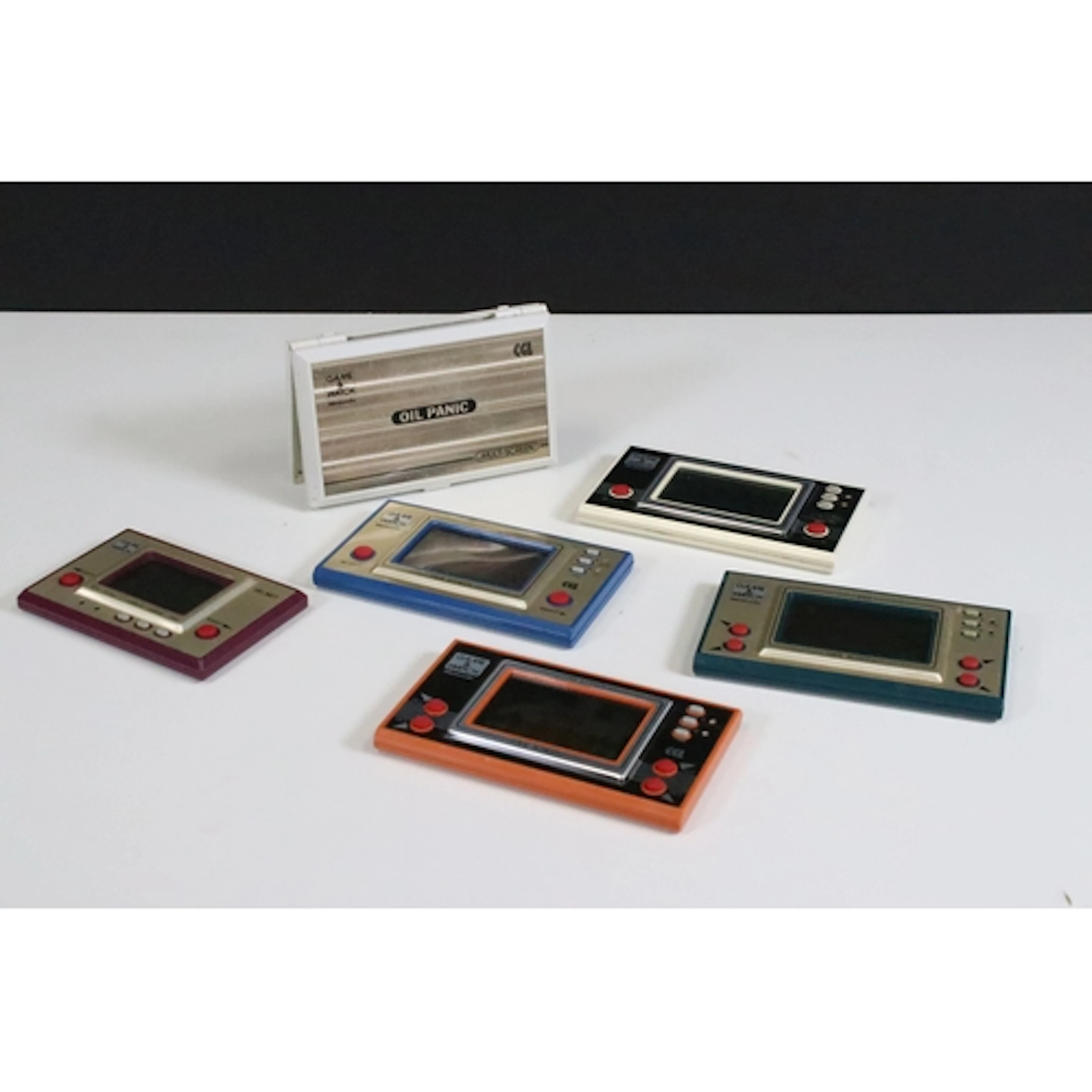 Retro Gaming - Six Nintendo Game & Watch handheld games cons...