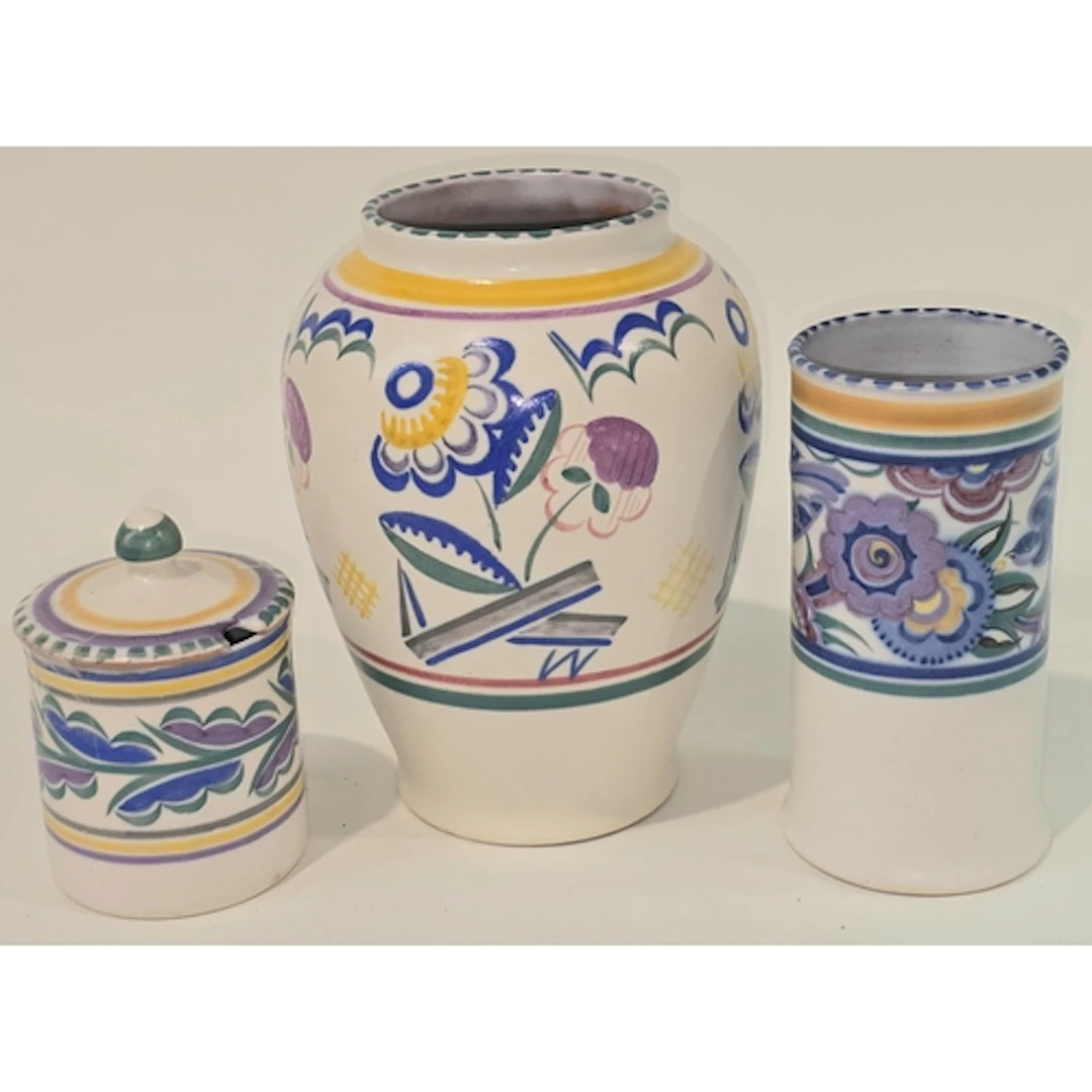 Poole Pottery shape 336 JT pattern vase decorated by Marian ...