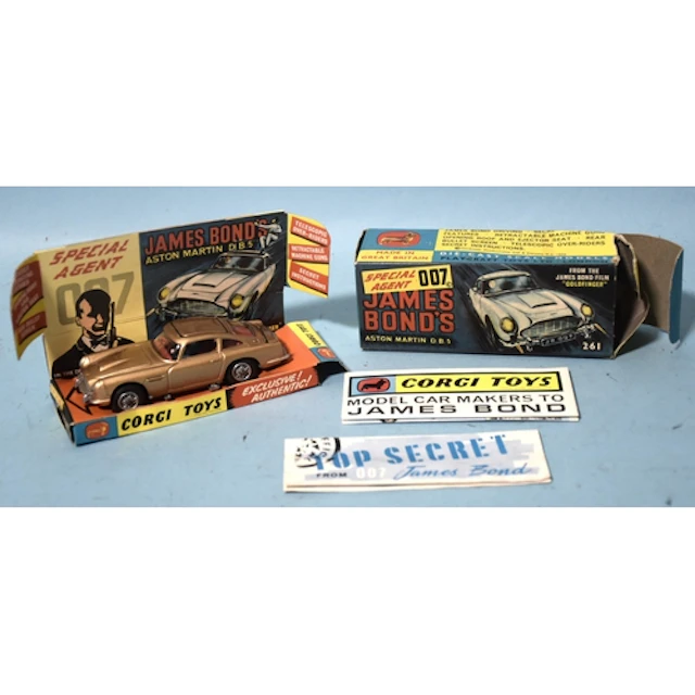 Corgi Toys, 261 James Bond's Aston Martin D.B.5, gold, with ...