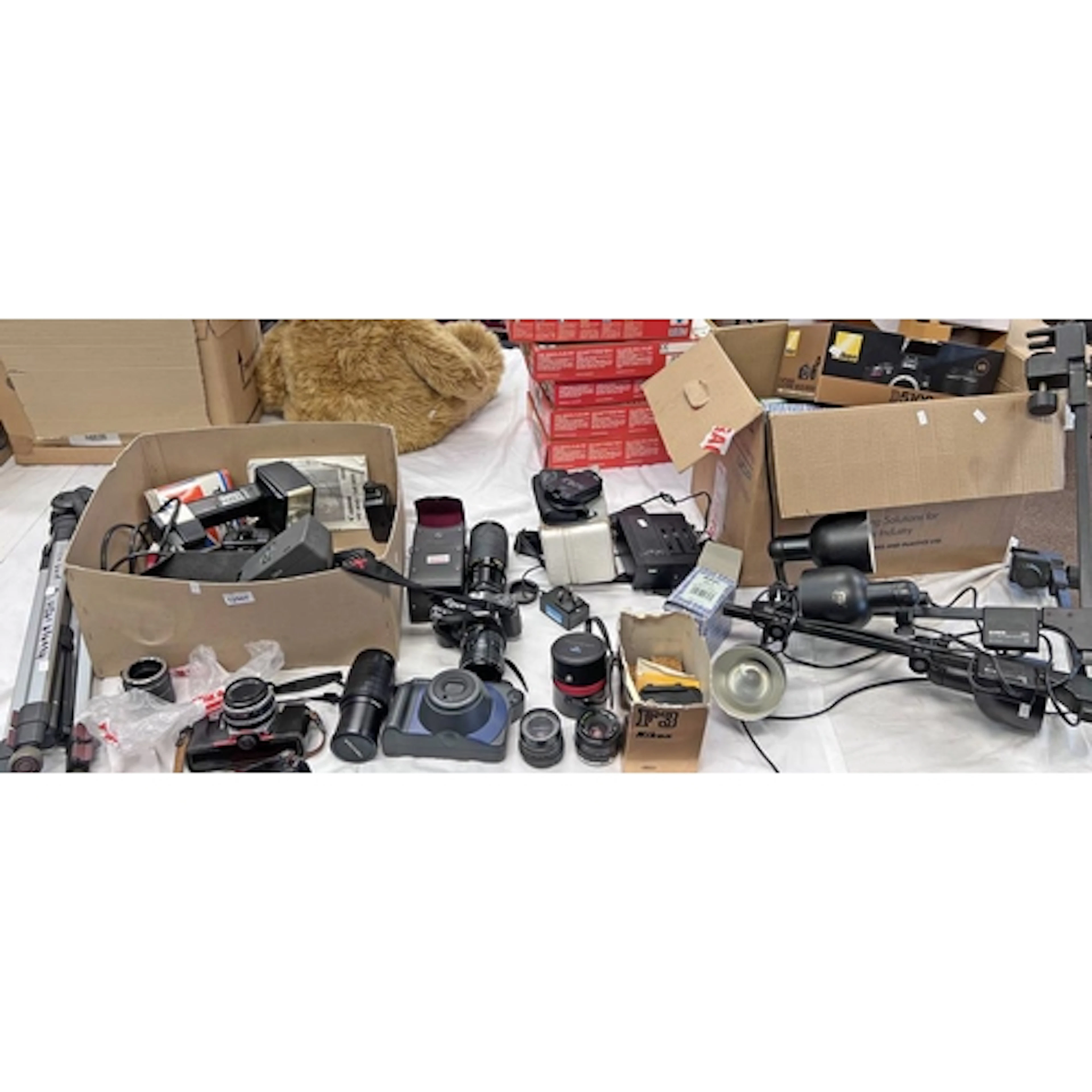 LARGE SELECTION OF CAMERAS AND RELATED EQUIPMENT TO INCLUDE ...