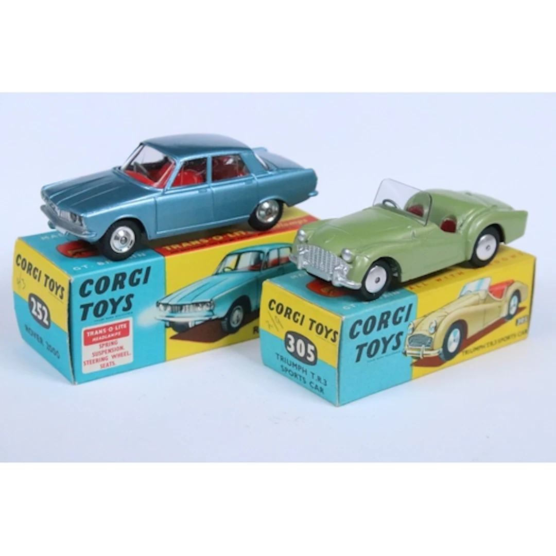 Two boxed Corgi diecast models to include 252 Rover 2000 in ...