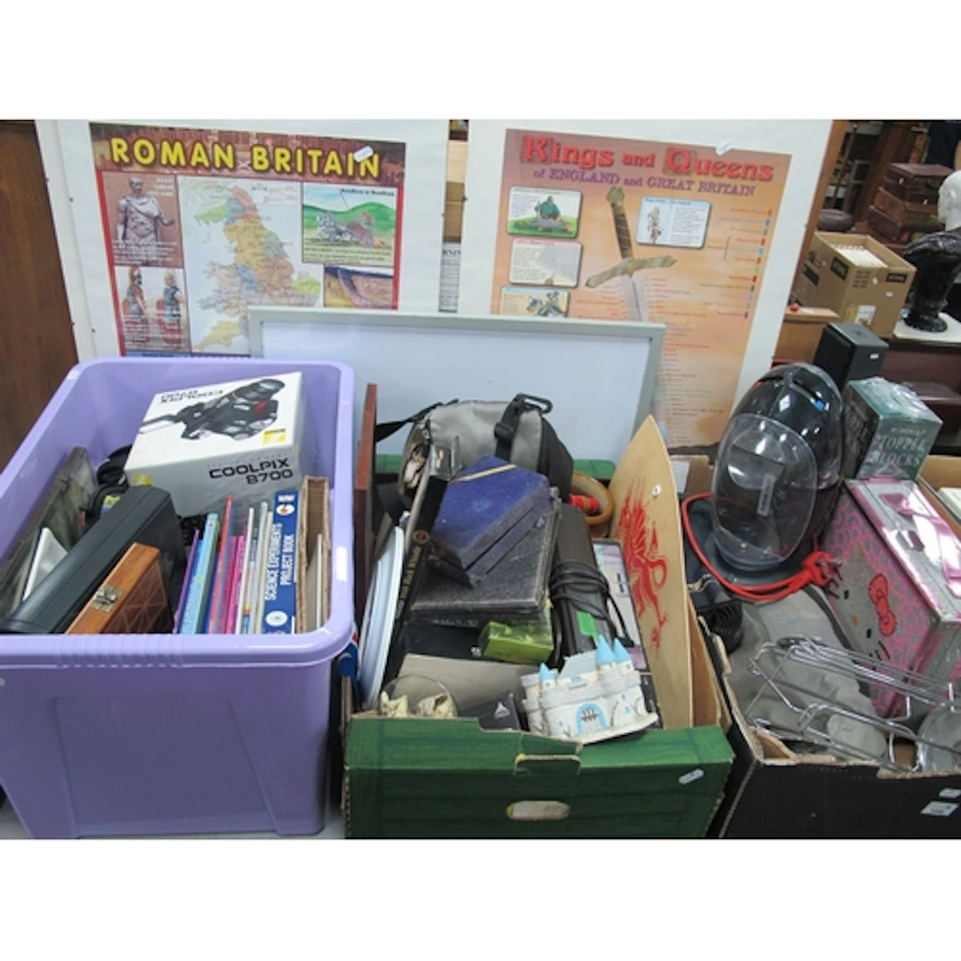 Nikon Coolpix 8700 Camera, Olympus 4.0, books, Grundig Radio...
