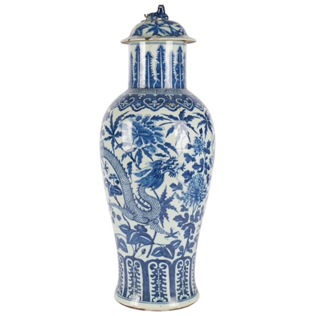 A large Chinese blue and white 'dragon' vase and cover, late...