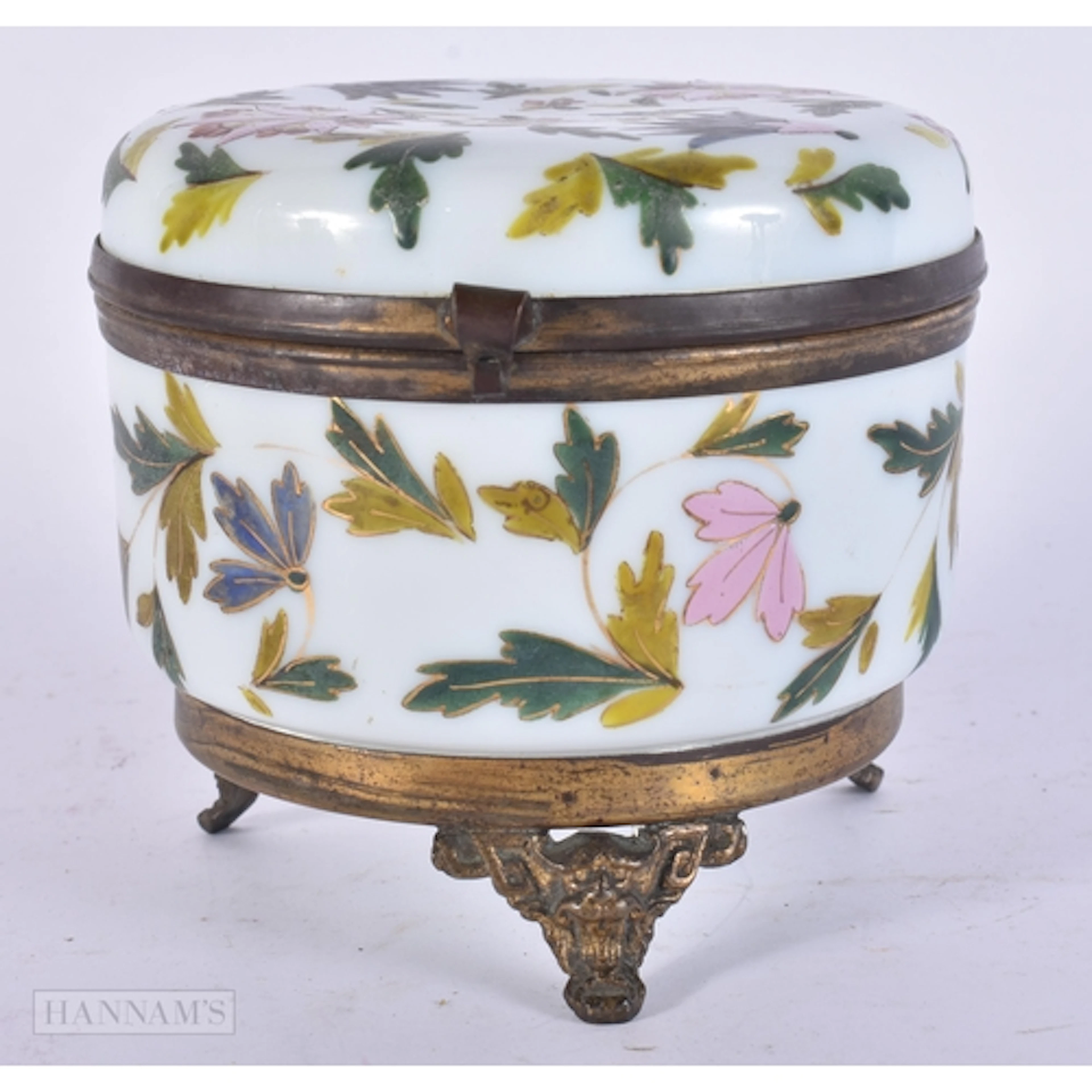 A LATE VICTORIAN OPALINE ENAMELLED GLASS BOX. 12 cm x 10 cm.
