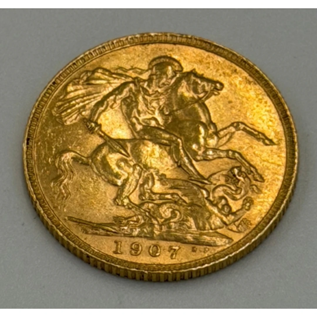 A 1907 gold sovereign coin
