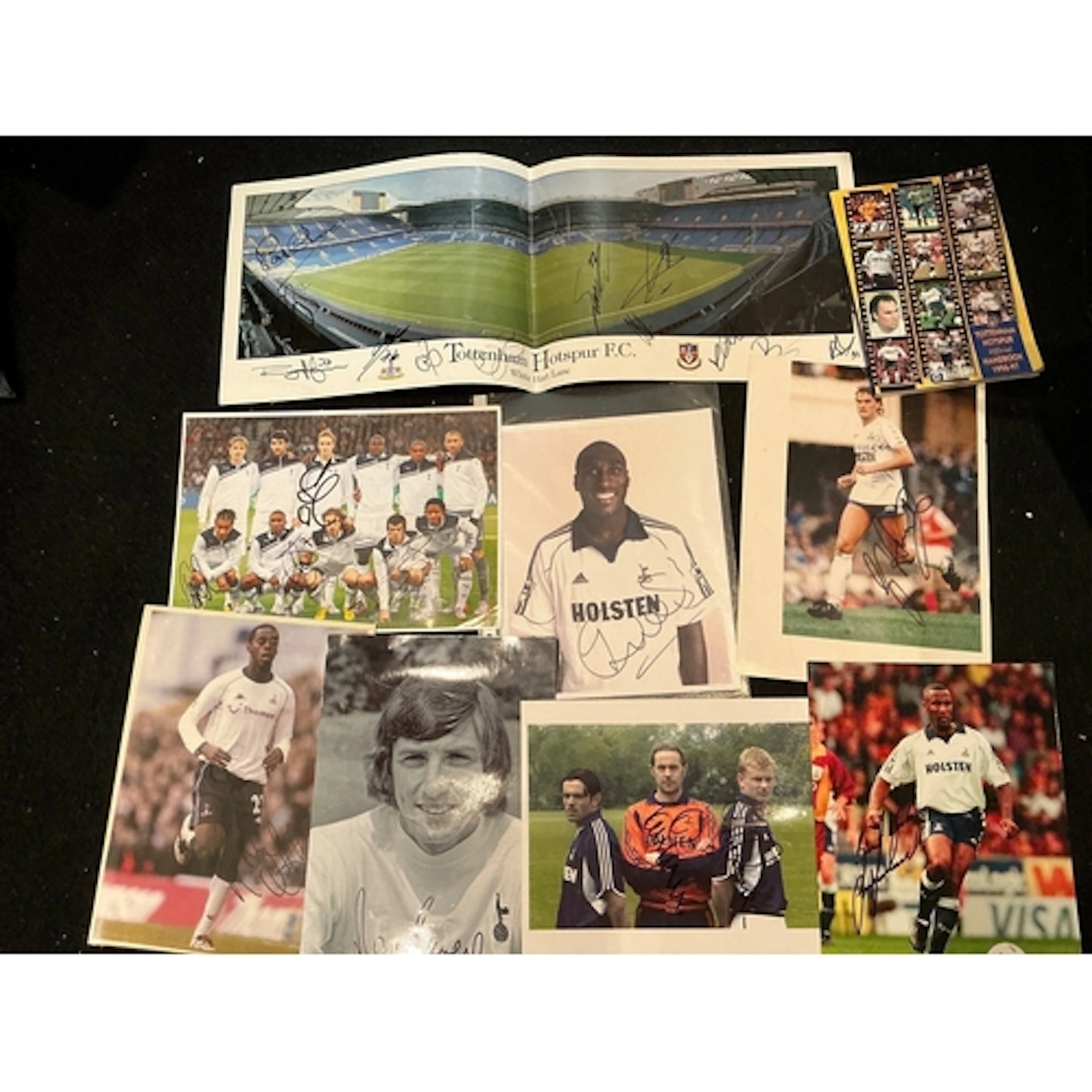 Tottenham signed football memorabilia: Includes 1996-97 mult...
