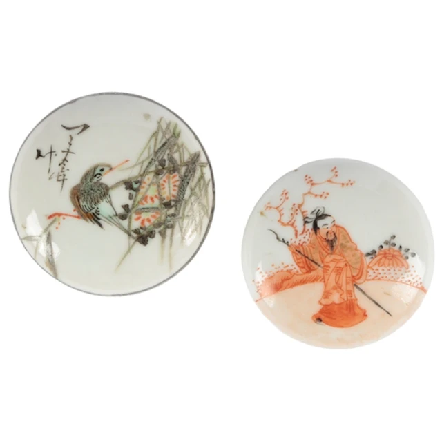 Two Chinese enamelled porcelain seal paste boxes and covers,...