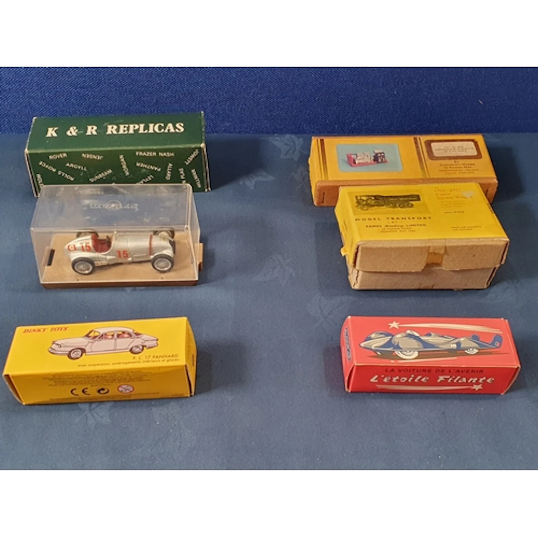 A boxed K&R Replicas white metal Triumph TR3A Kit, Eames whi...