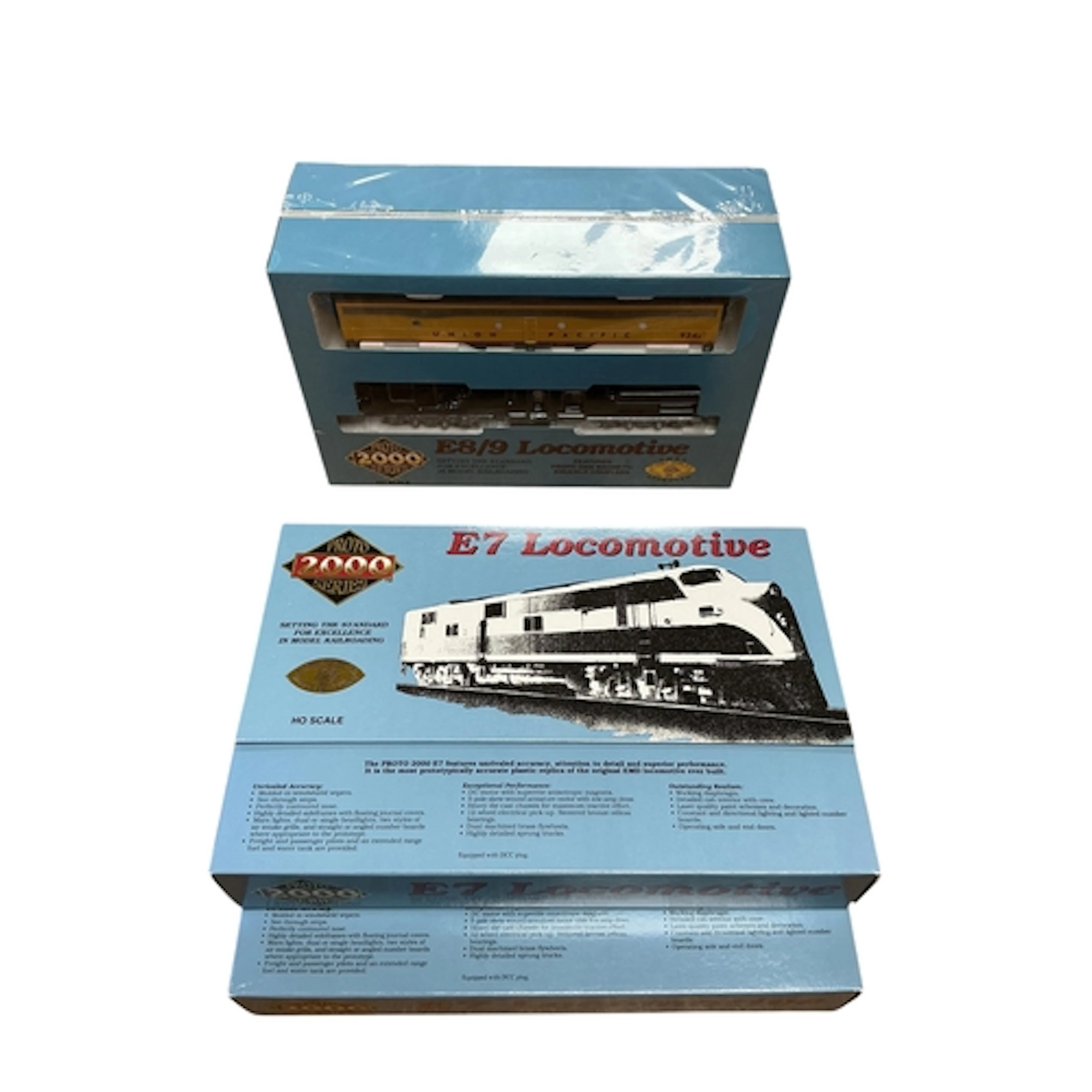 Four boxed Proto Series 2000 HO gauge diesel locomotives; a ...