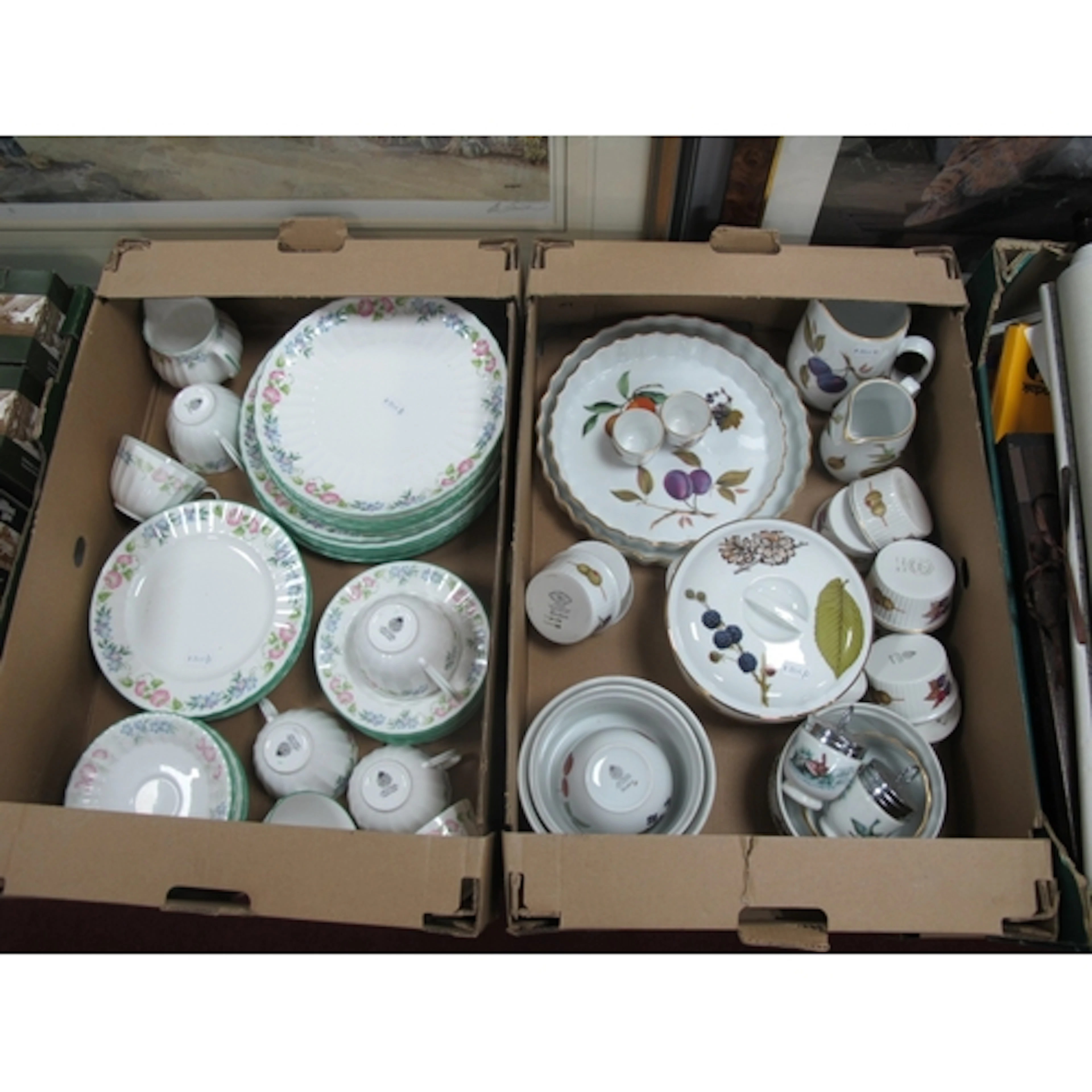 Ceramics, including Royal Doulton "Provencal" and Royal Worc...