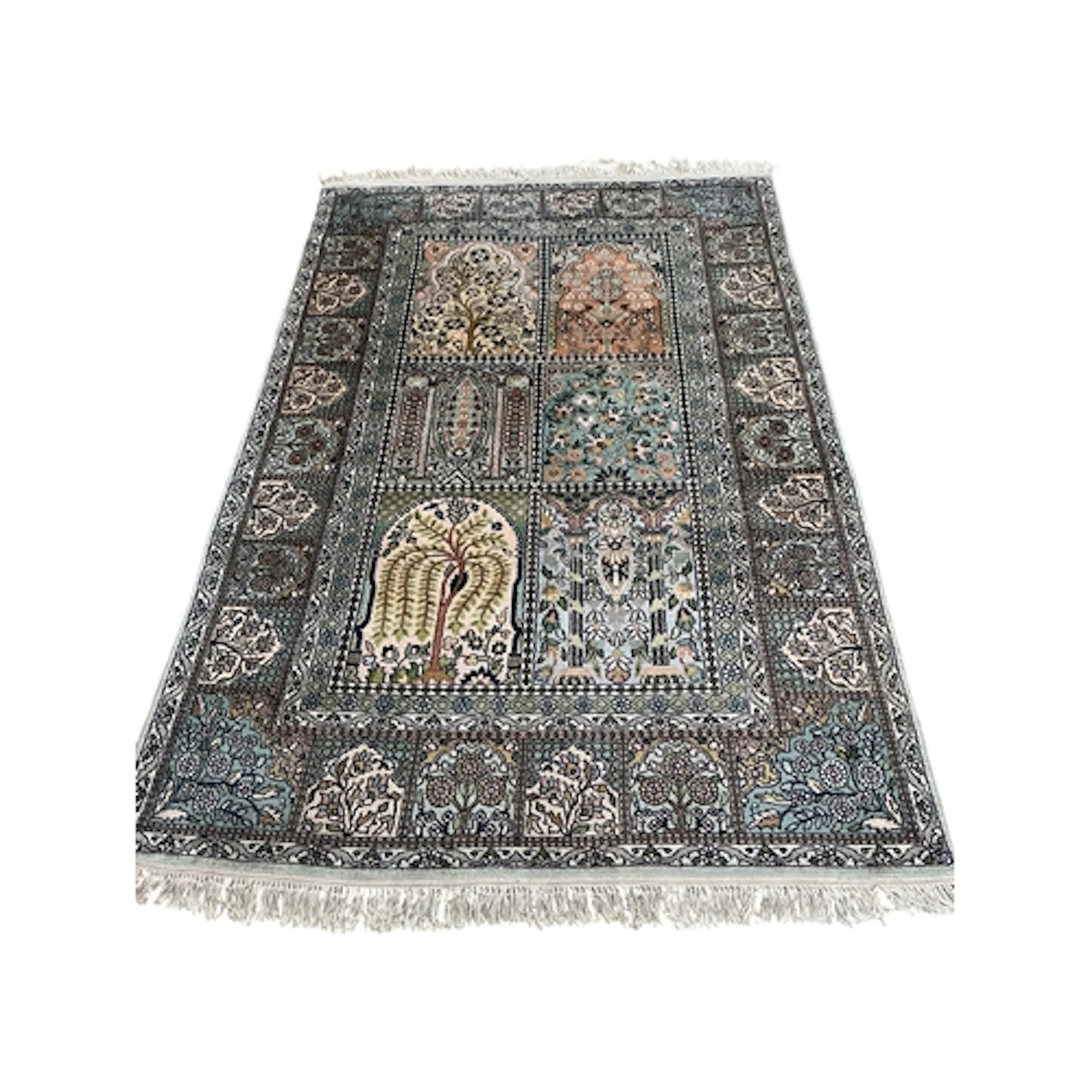 A Bhaktiari rug, 187 x 123cm