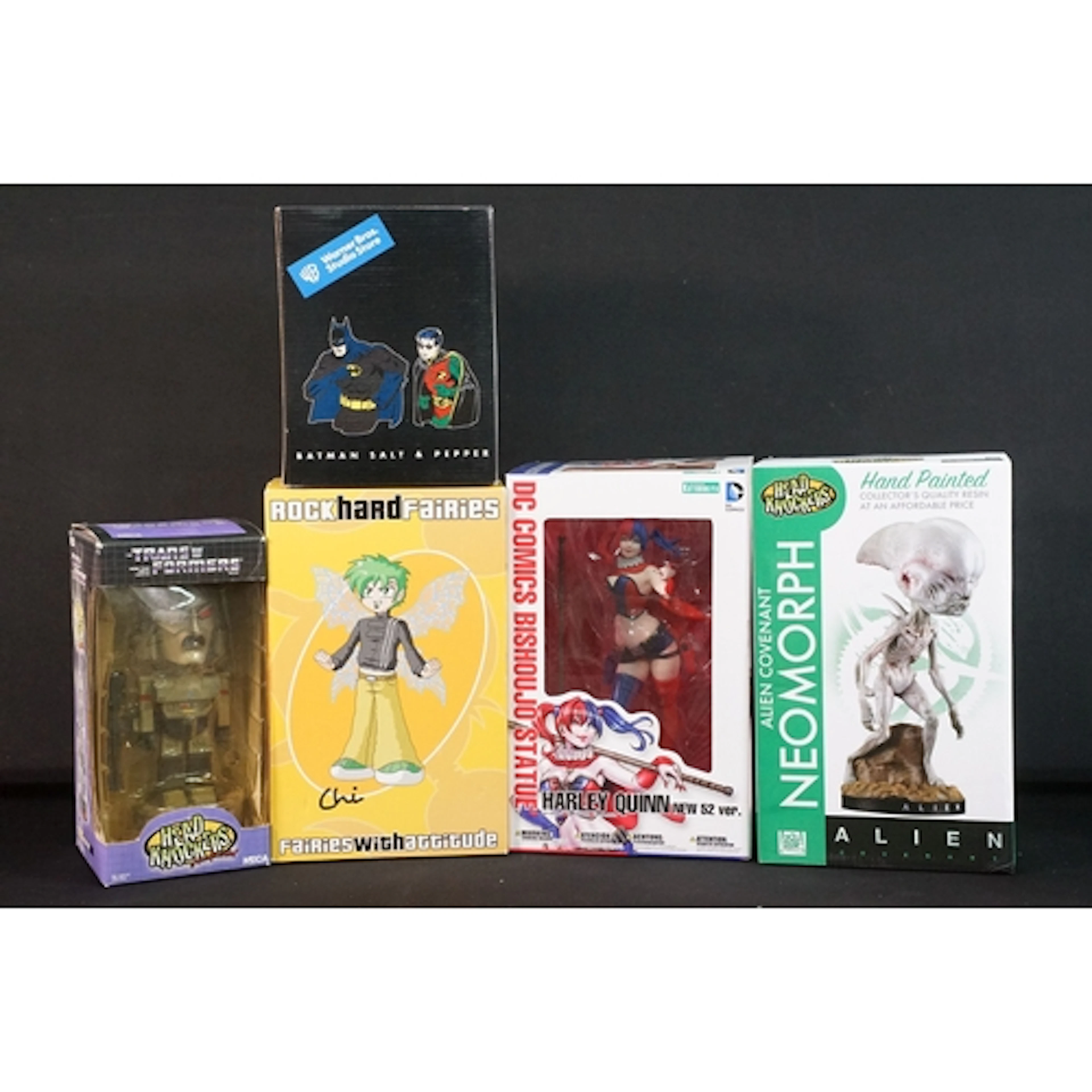 Five boxed TV / Sci Fi / Fantasy figures to include DC Comic...