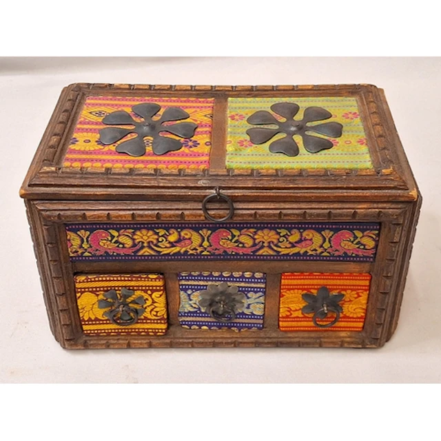 Carved Wooden Storage/Jewellery Chest with 3 small drawers, ...