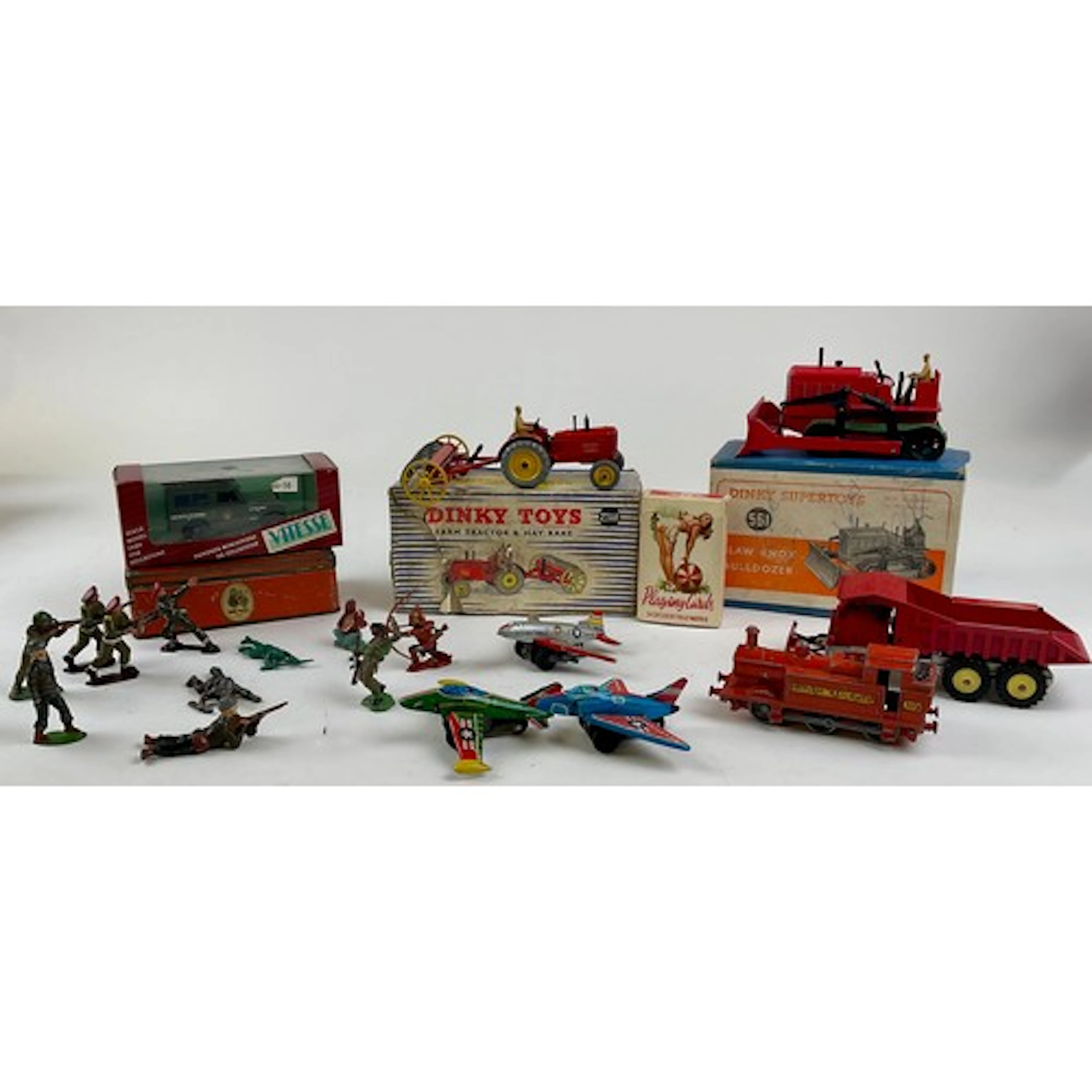 Toys- Dinky Toys 561 Blaw Know Bulldozer, reg, green tracks,...