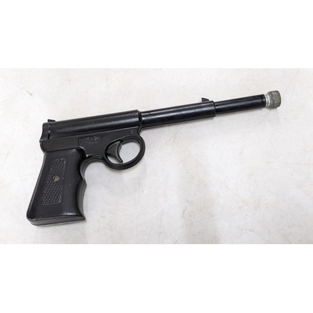 A T.J. Harrington 'The Gat' J.101 4.51mm air pistol Location...