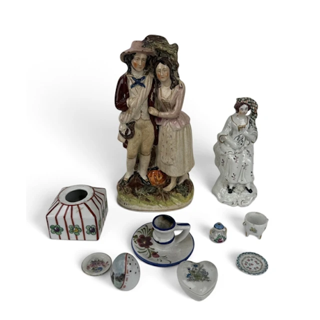 TWO STAFFORDSHIRE FIGURES AND OTHER CERAMICS Largest 26cm H...