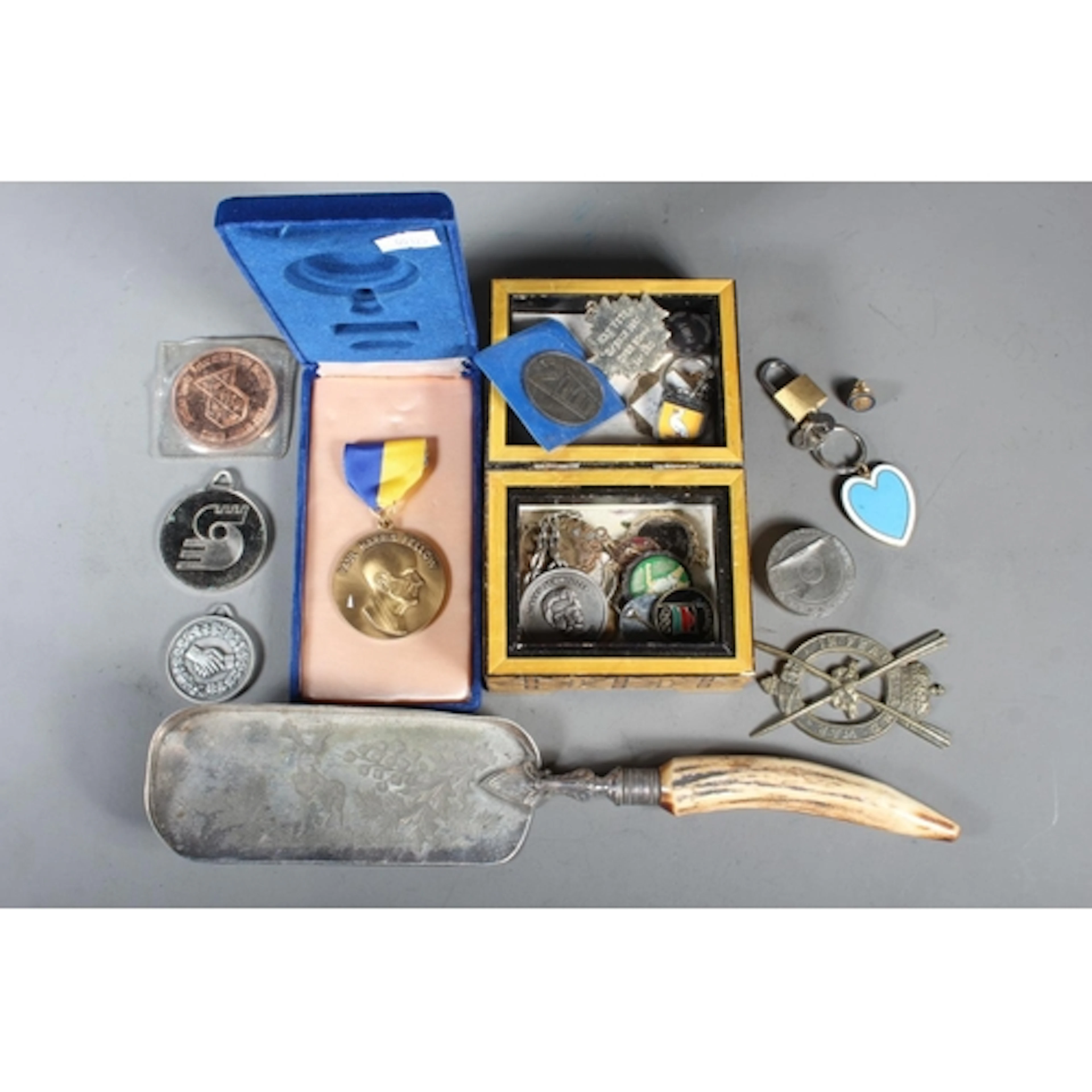 Paul Harris Fellow Rotary Foundation International medal box...